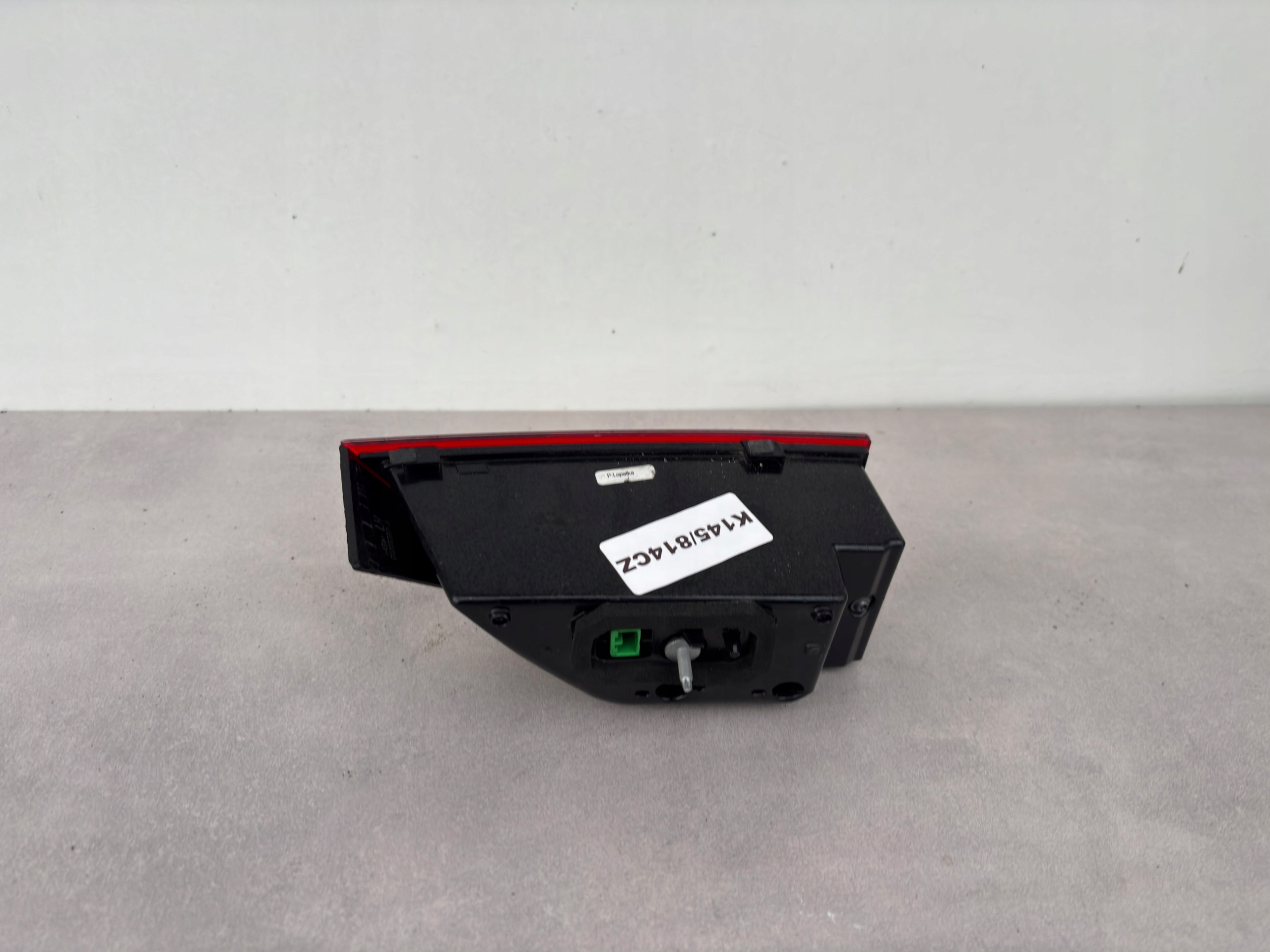 JAGUAR E-PACE left light to the bonnet rear part rear LED J9C3-13193-CC K145/814CZ