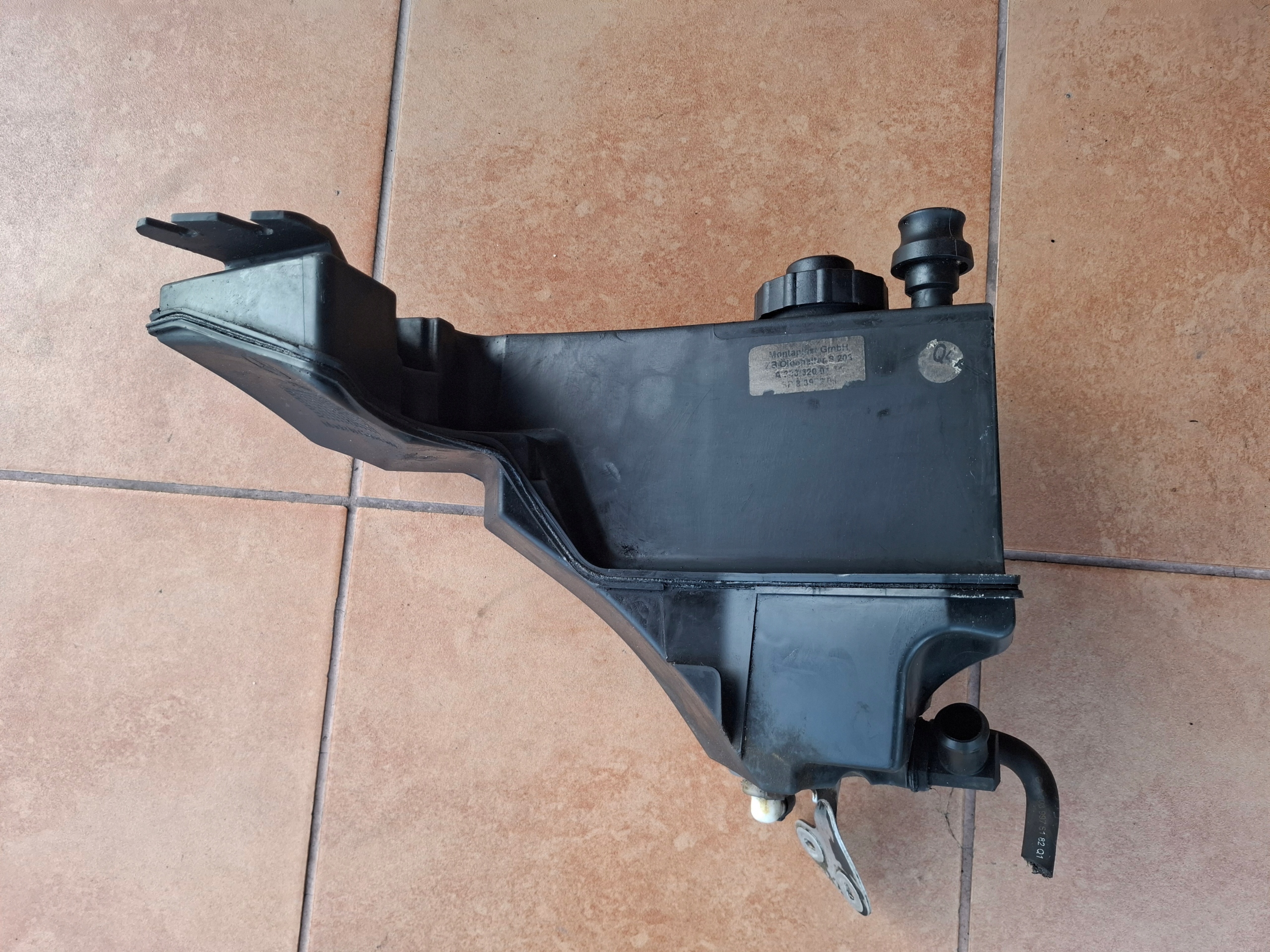boca serva MERCEDES A2033200114