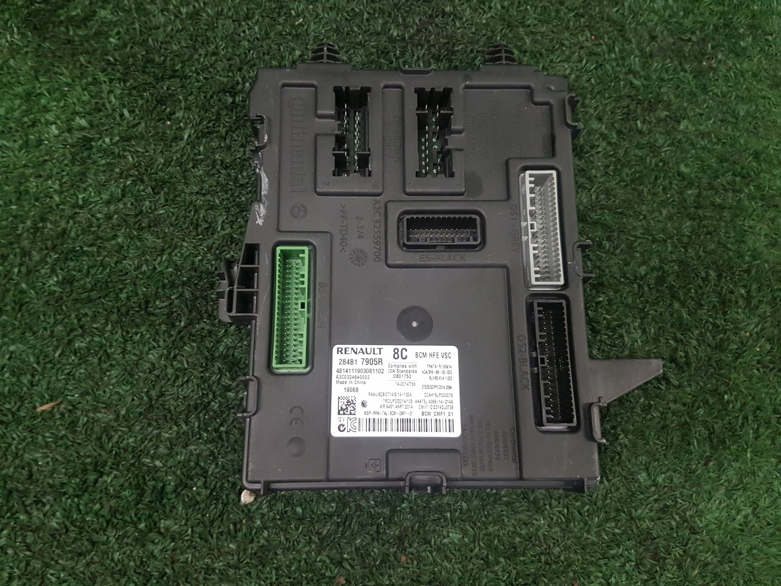 module control unit BCM RENAULT KOLEOS 2 2018 284B17905R