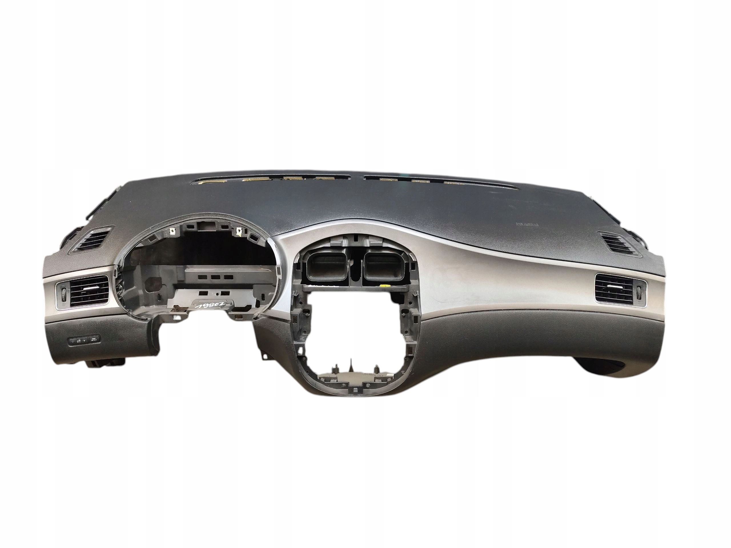 dashboard instrument panel console cockpit NISSAN PULSAR (14-18) EUROPA
