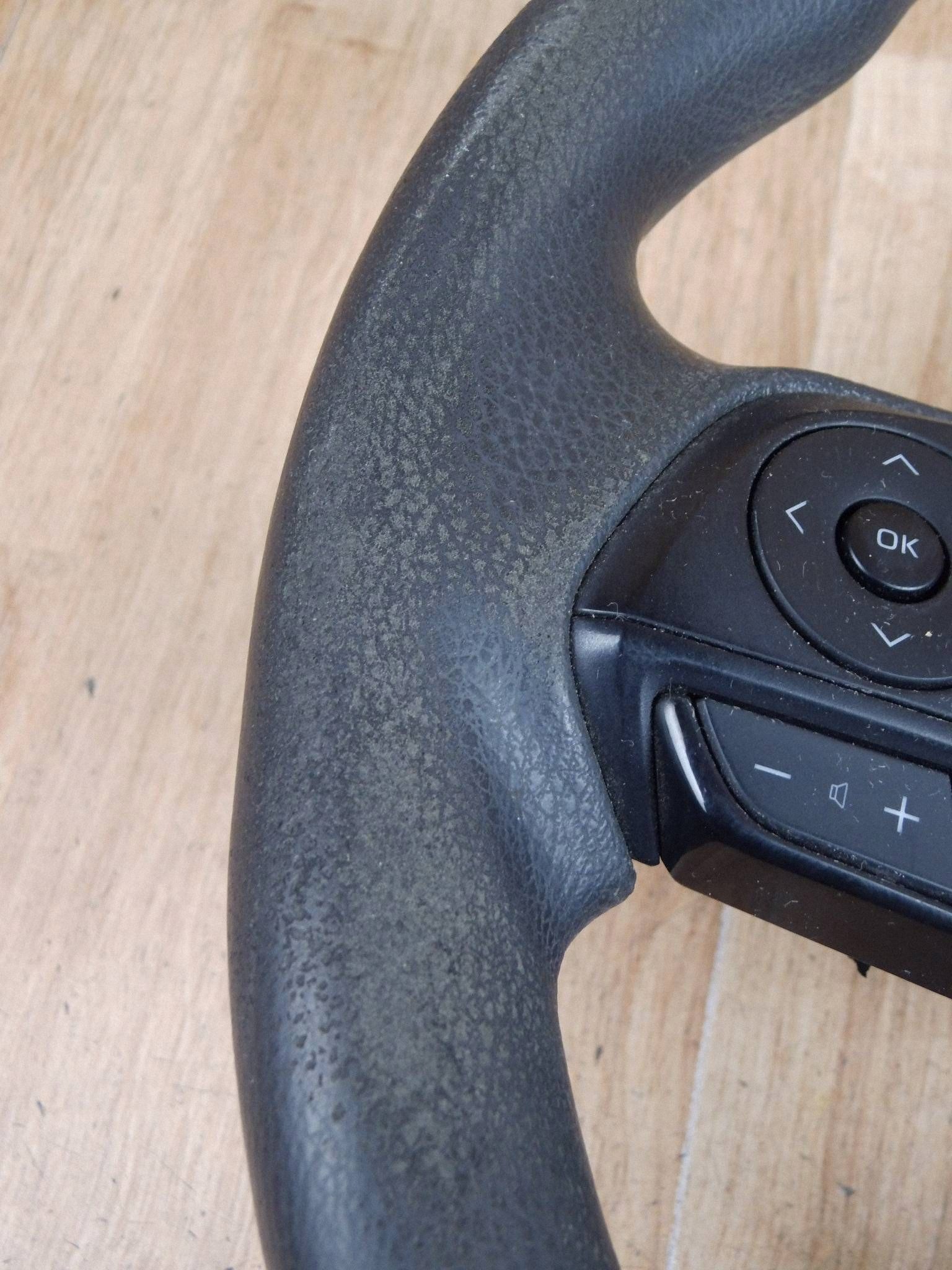 Toyota Corolla E21 lenkrad schwarzer DEKOR - NIE Leder