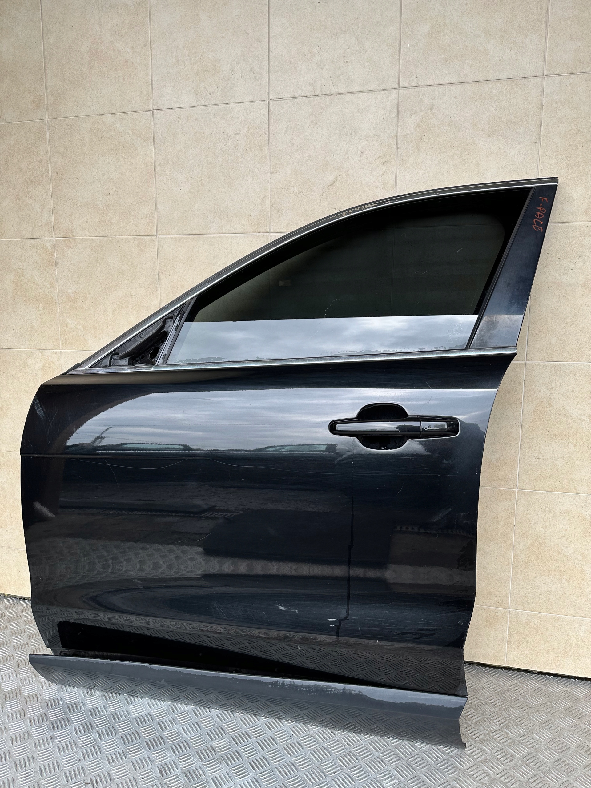 DOOR LEFT COMPLETE JAGUAR F-PACE 2017 ROK