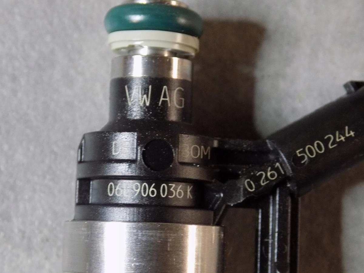 VW GOLF 7 2.0 TSI nozzle injector 0261500244