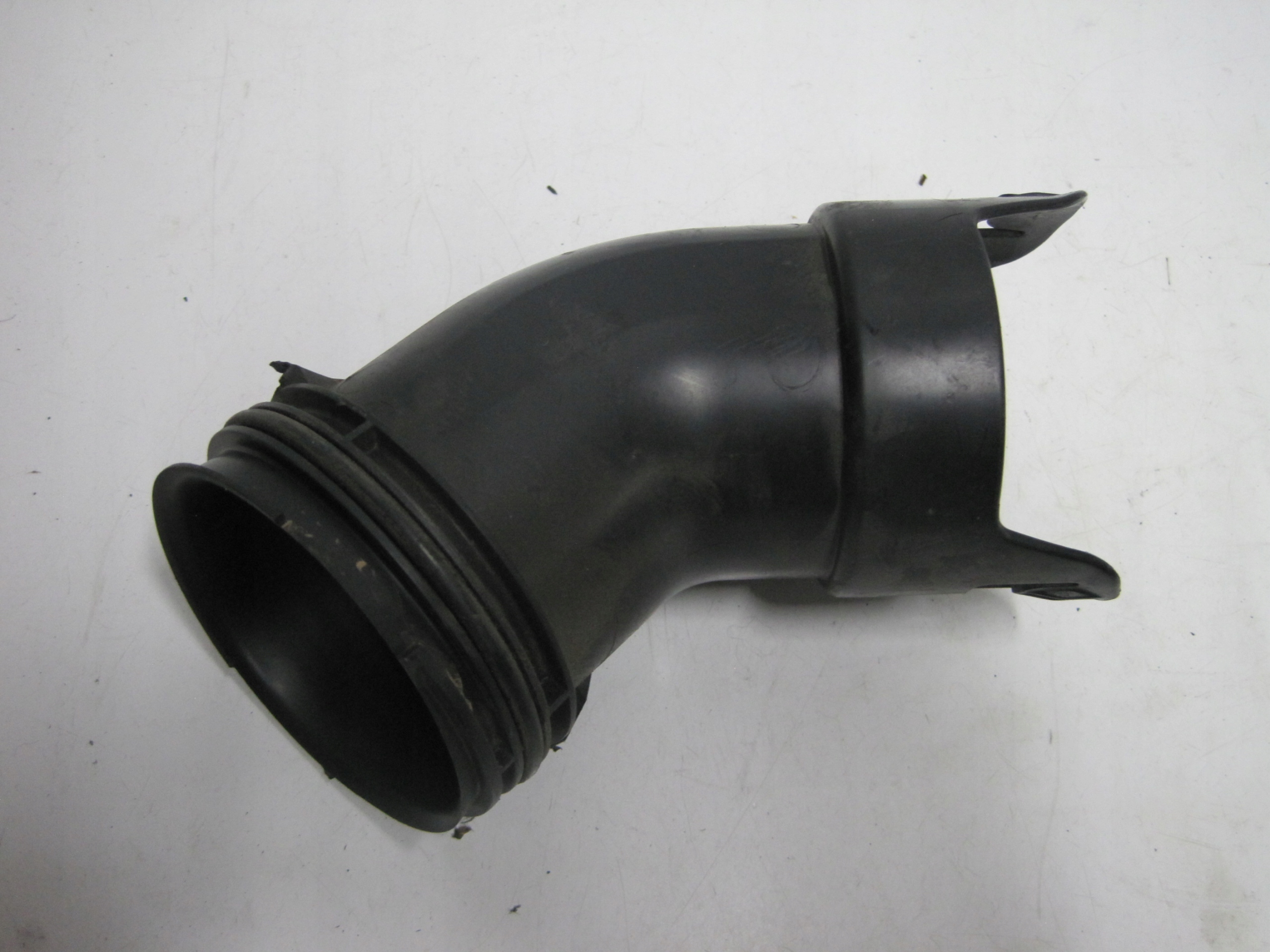pipe CITROEN PEUGEOT 9820139180