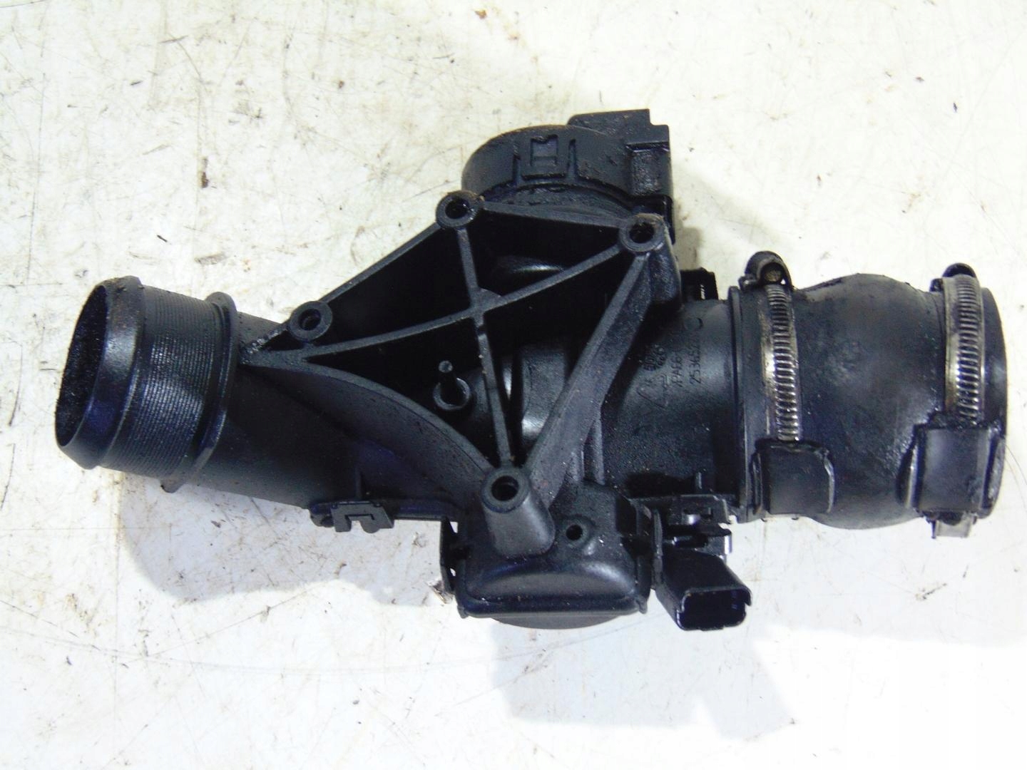 PRZEPUSTNICA JUMPY EXPERT SCUDO 1.6 HDI 9HU Producent części Citroen OE