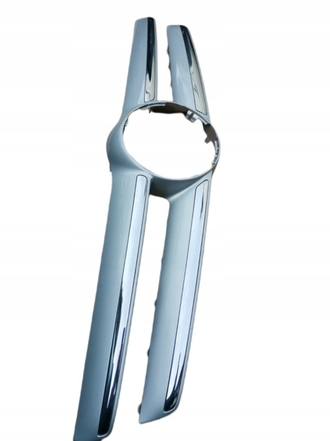 Mercedes GLA atrapa grill A1568880260