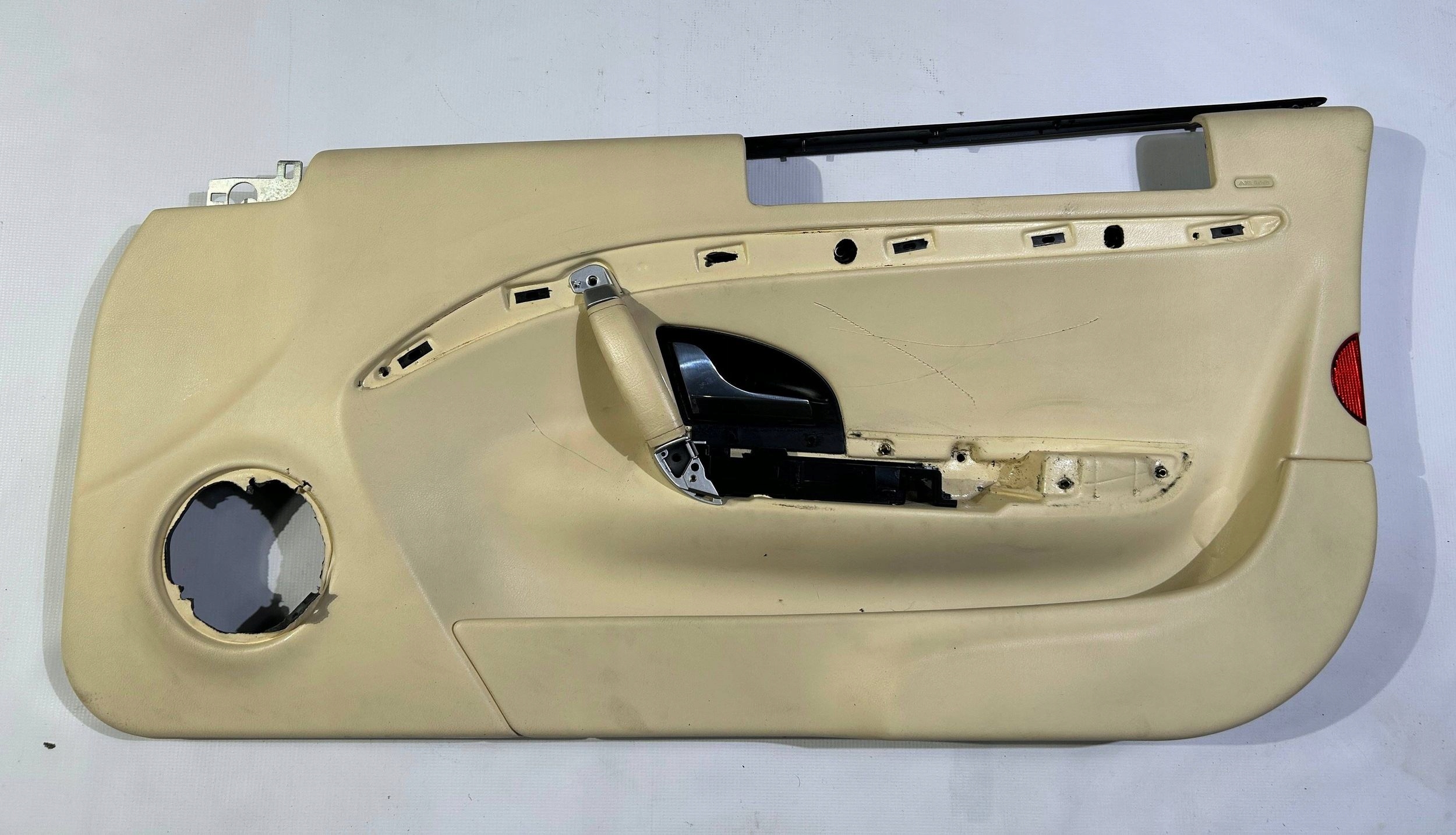 side upholstery side door right prawych Maserati GranTurismo 2008