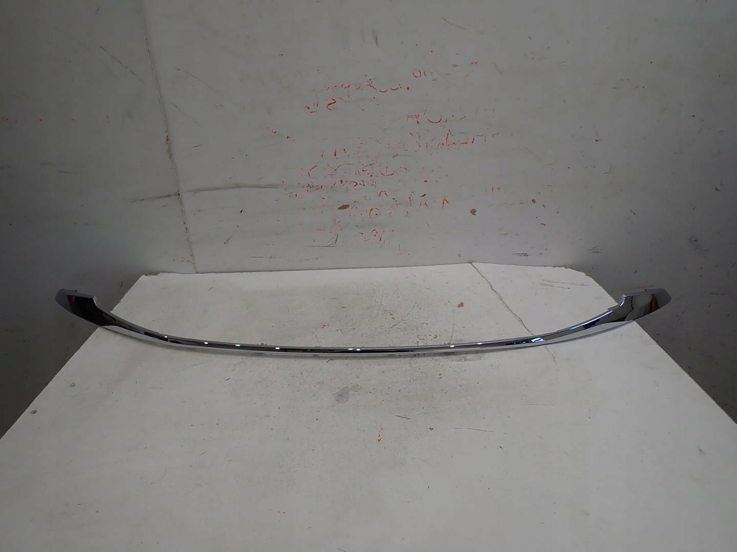 Chrom lišta nárazníku předek TOYOTA CAMRY 2017- 53123-62010