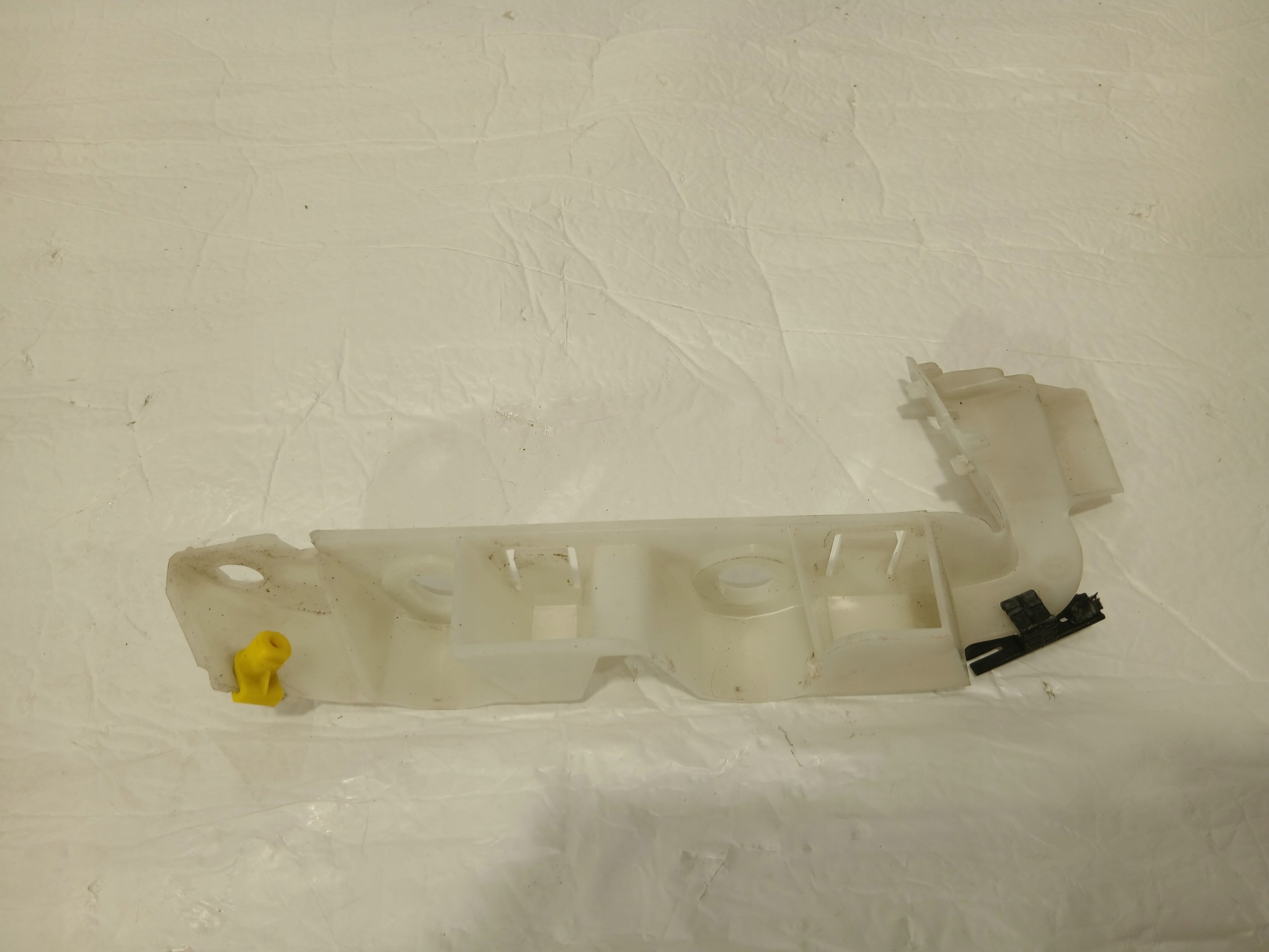 AUDI A4 B9 LIFT bumper bracket right front 8W0807284E