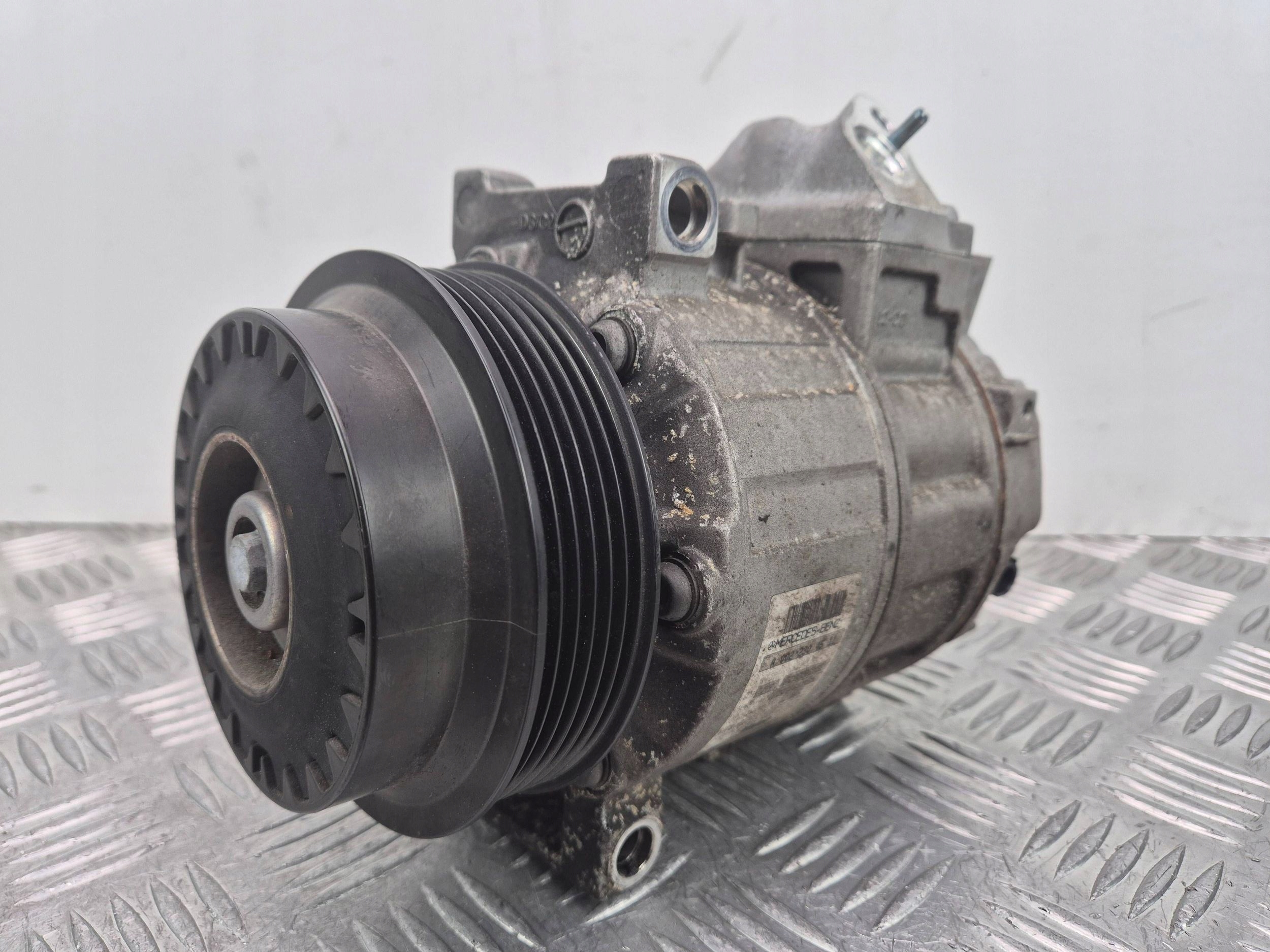 Mercedes E200 CGI W212 Klimakompressor klimaanlage A0022304511