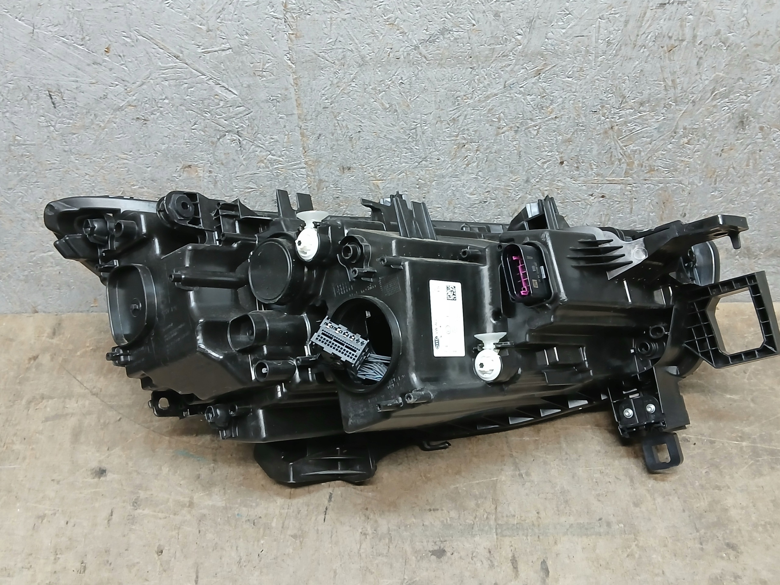 light front left CUPRA TAVASCAN FULL LED 24- 11H 11H941035E