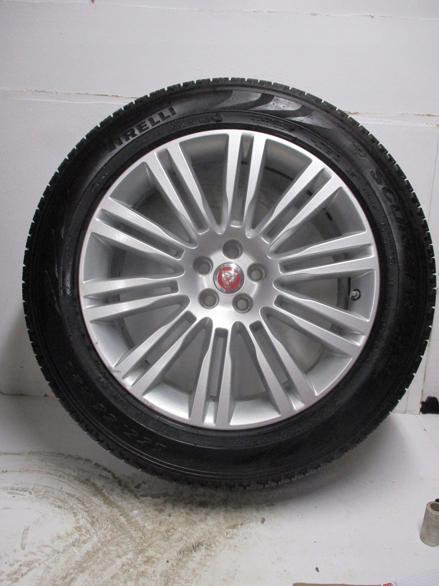 wheels discs tyres JAGUAR F PACE R20 M+S 6MM