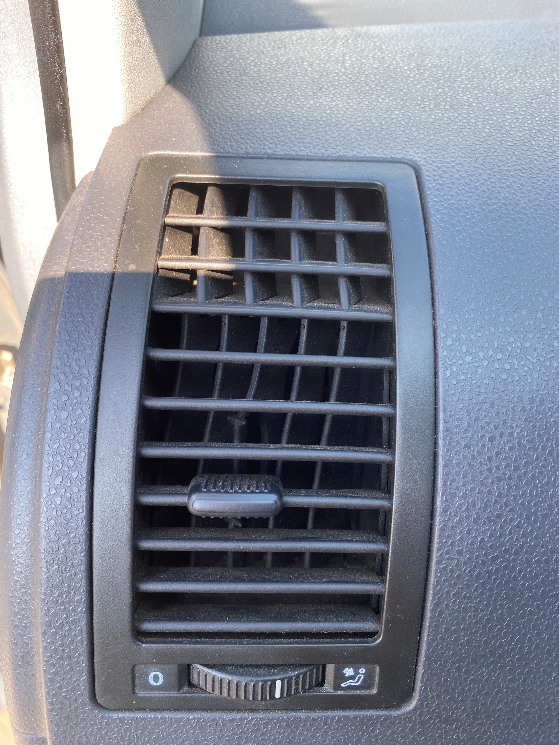 grid air conditioning devices air left driver´s VW POLO N9 9N 01-09