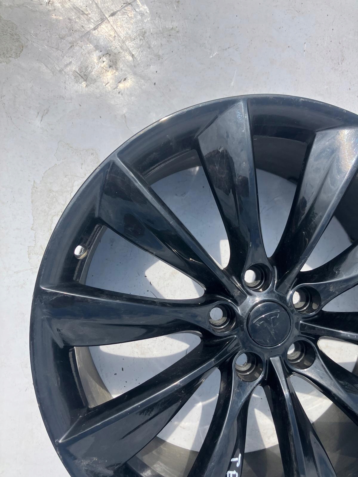 disk 21 CALI #2 TESLA MODEL S 6005868-00