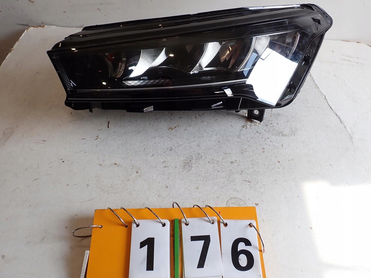 light front front left SKODA ENYAQ 2021- FULL LED 5LB941015F