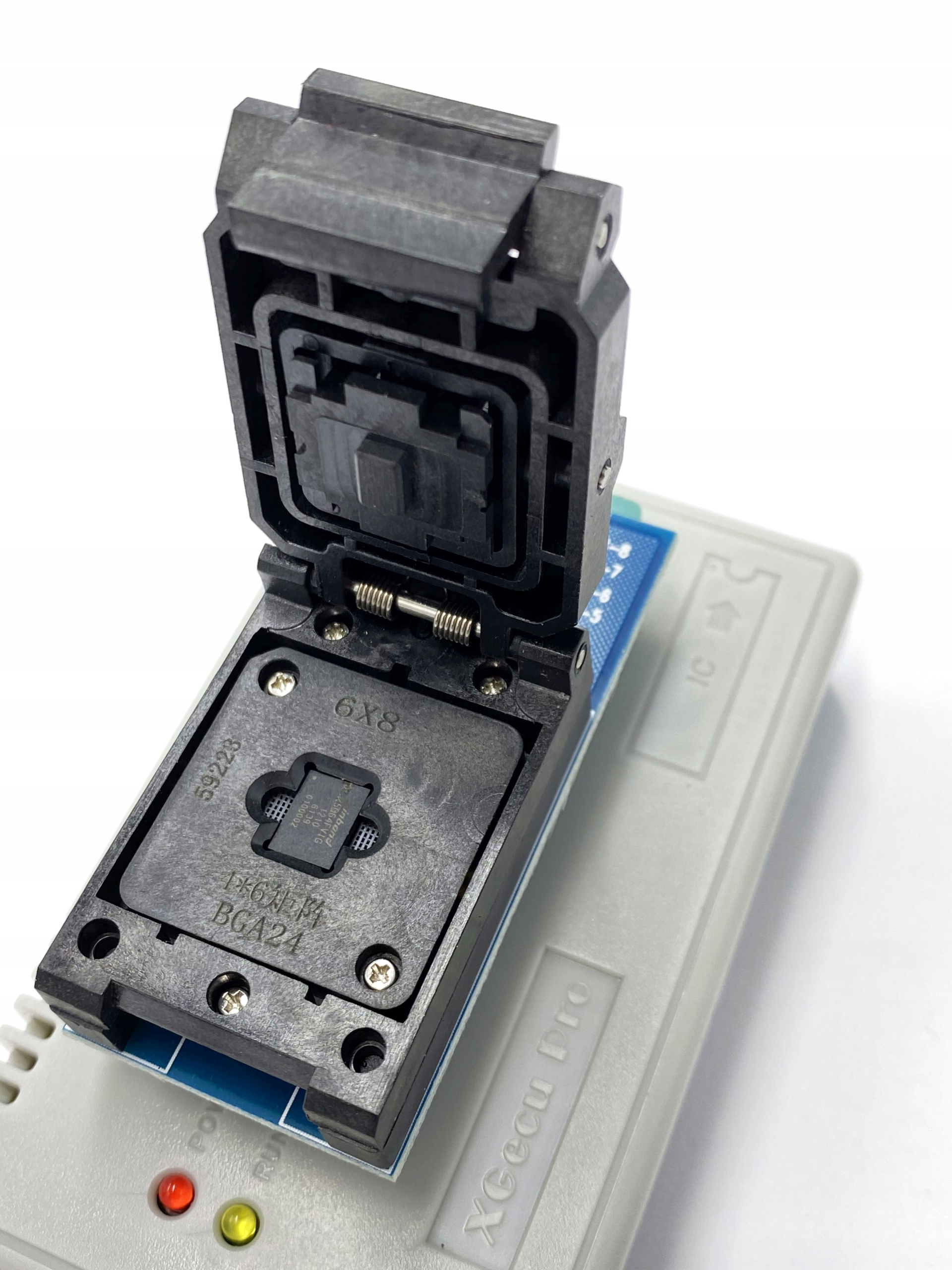 Adapter BGA24-->DIL8 ZIF dla pamięci SPI Flash Model 4321