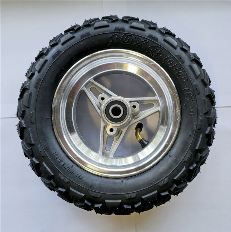Přední kolo s pneumatikou 10x4.00-6 pro elektrokoloběžky Maketec apod.