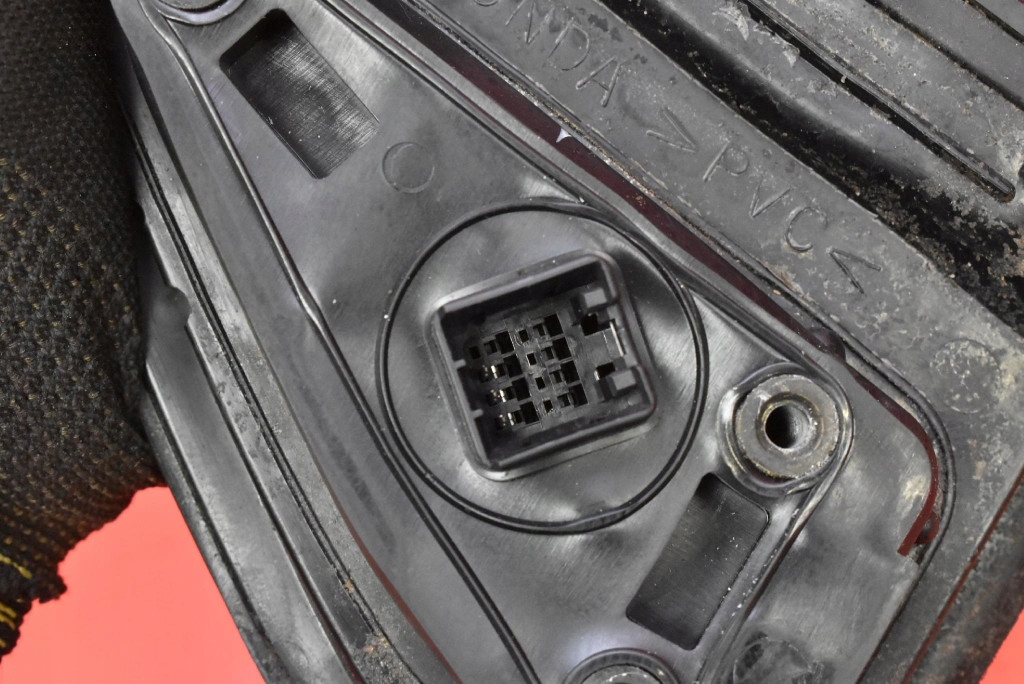 mirror right black, EU HONDA CR-V 1 and 95-99 3 PIN