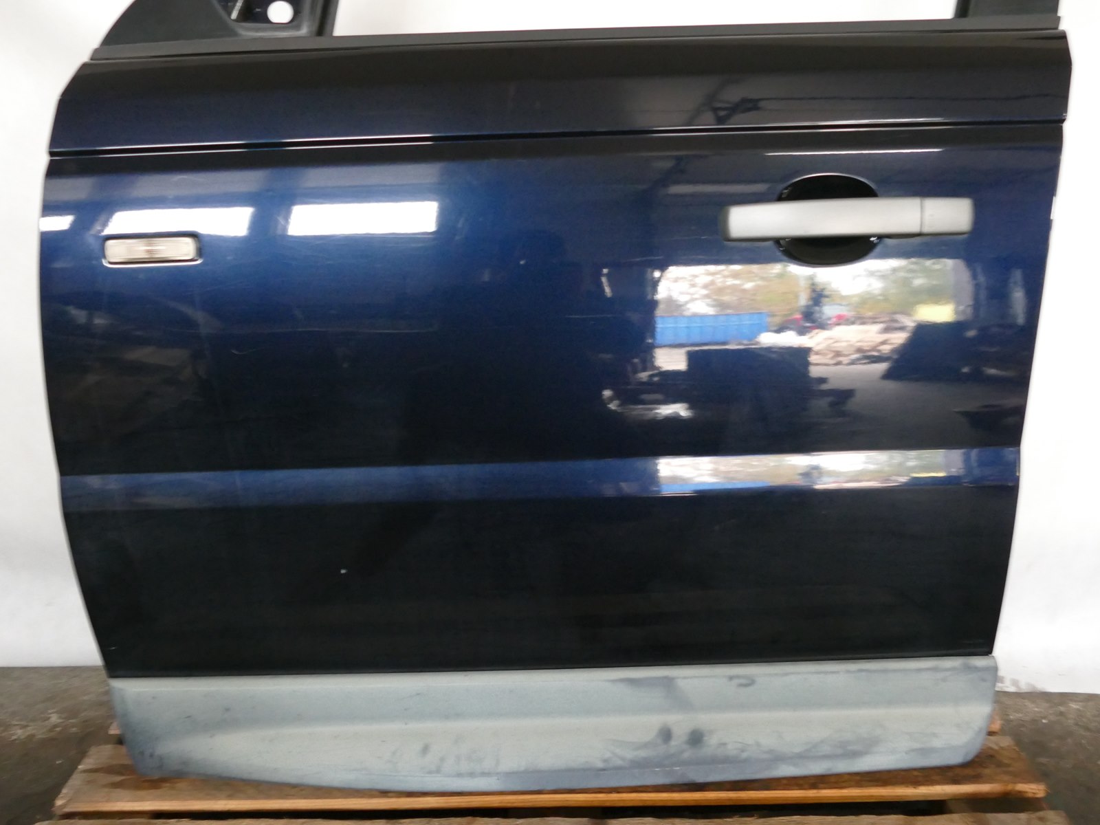 RANGE ROVER SPORT L320 door left front LRC796
