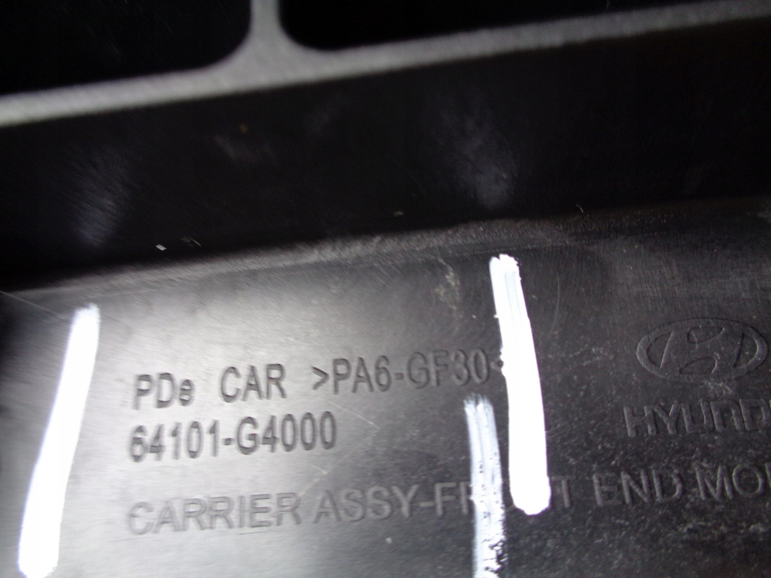 bar, wall front HYUNDAI I30 III 17