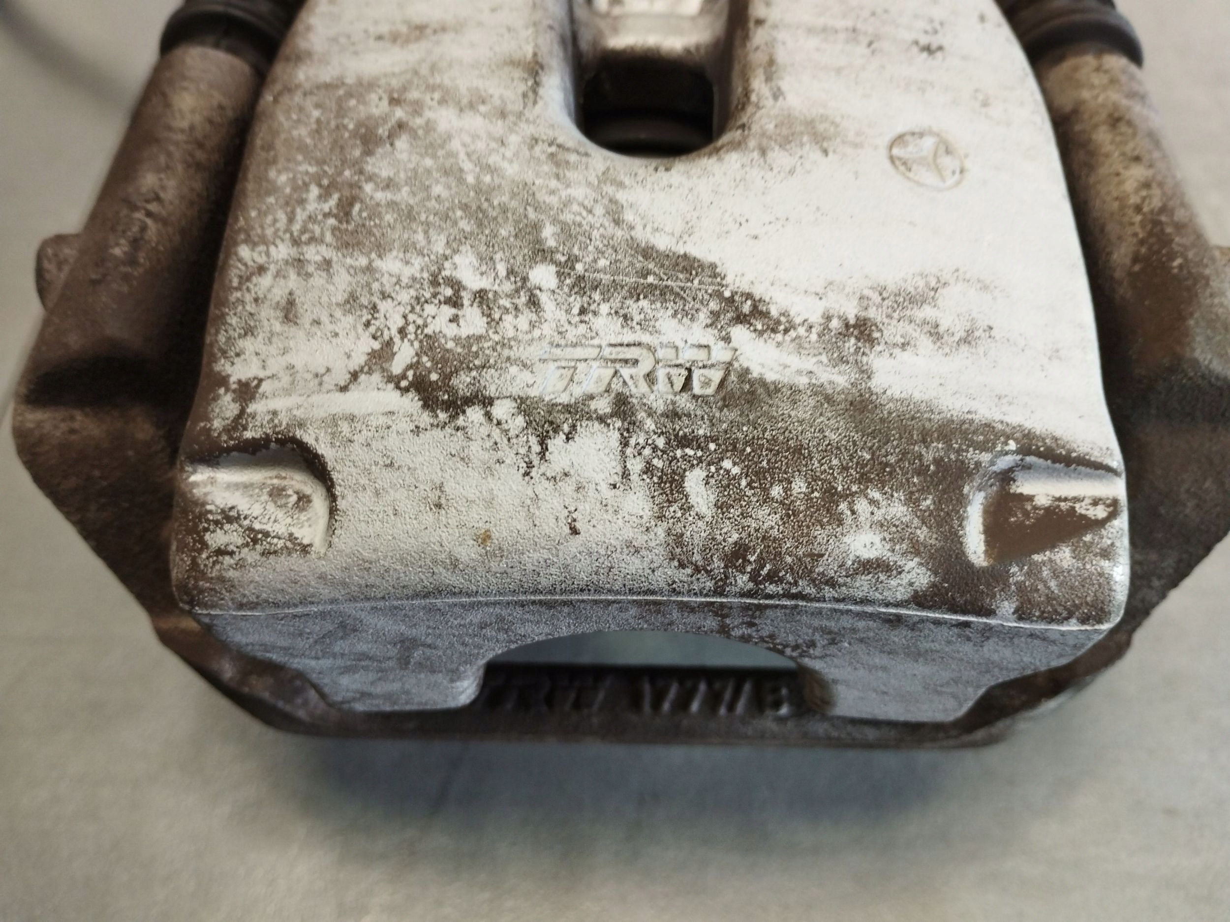 Mercedes-Benz S W222 2014 caliper right rear part A2314230881