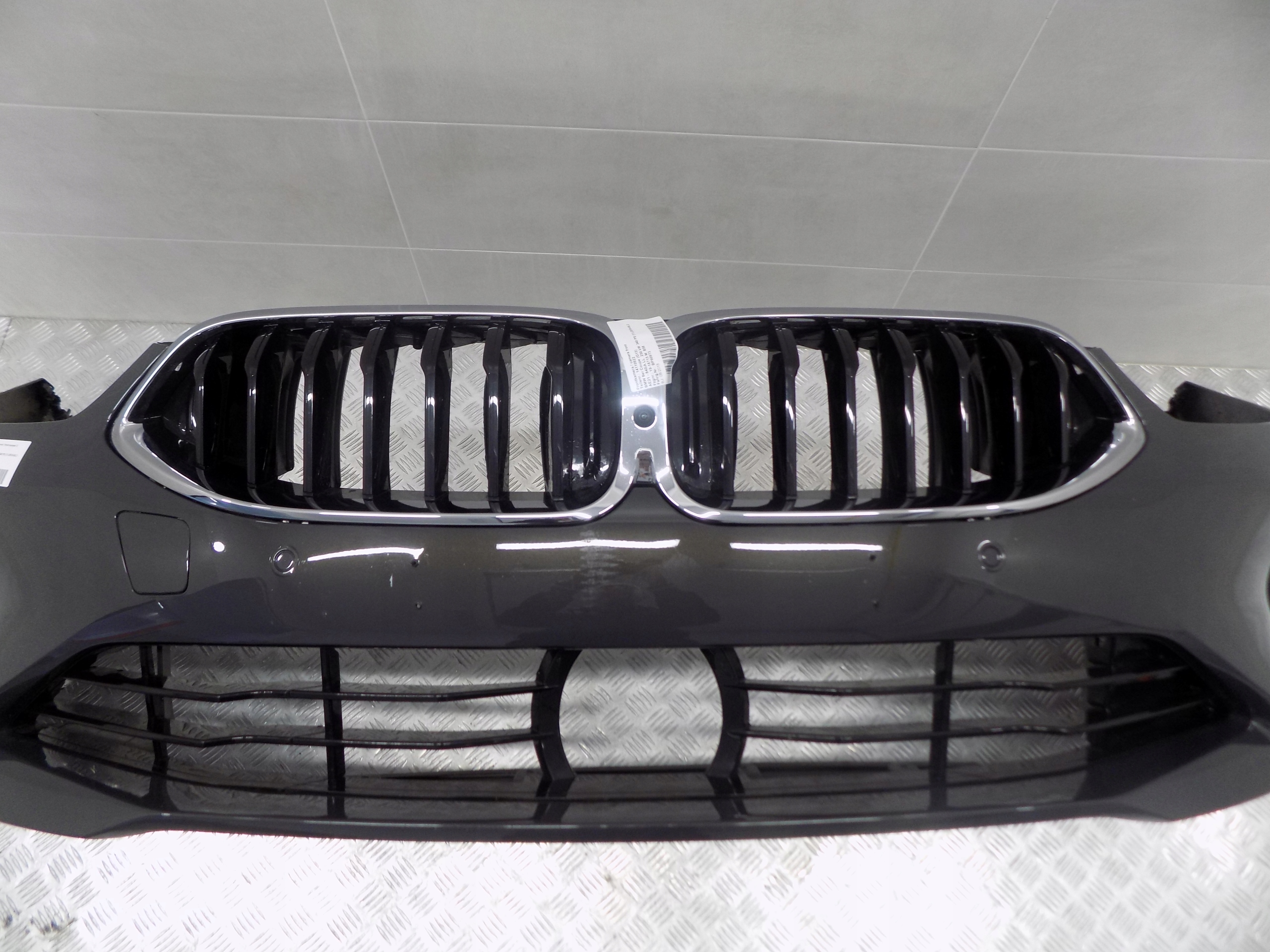 BMW 8 G14 G15 Stoßstange vorne vorne C36