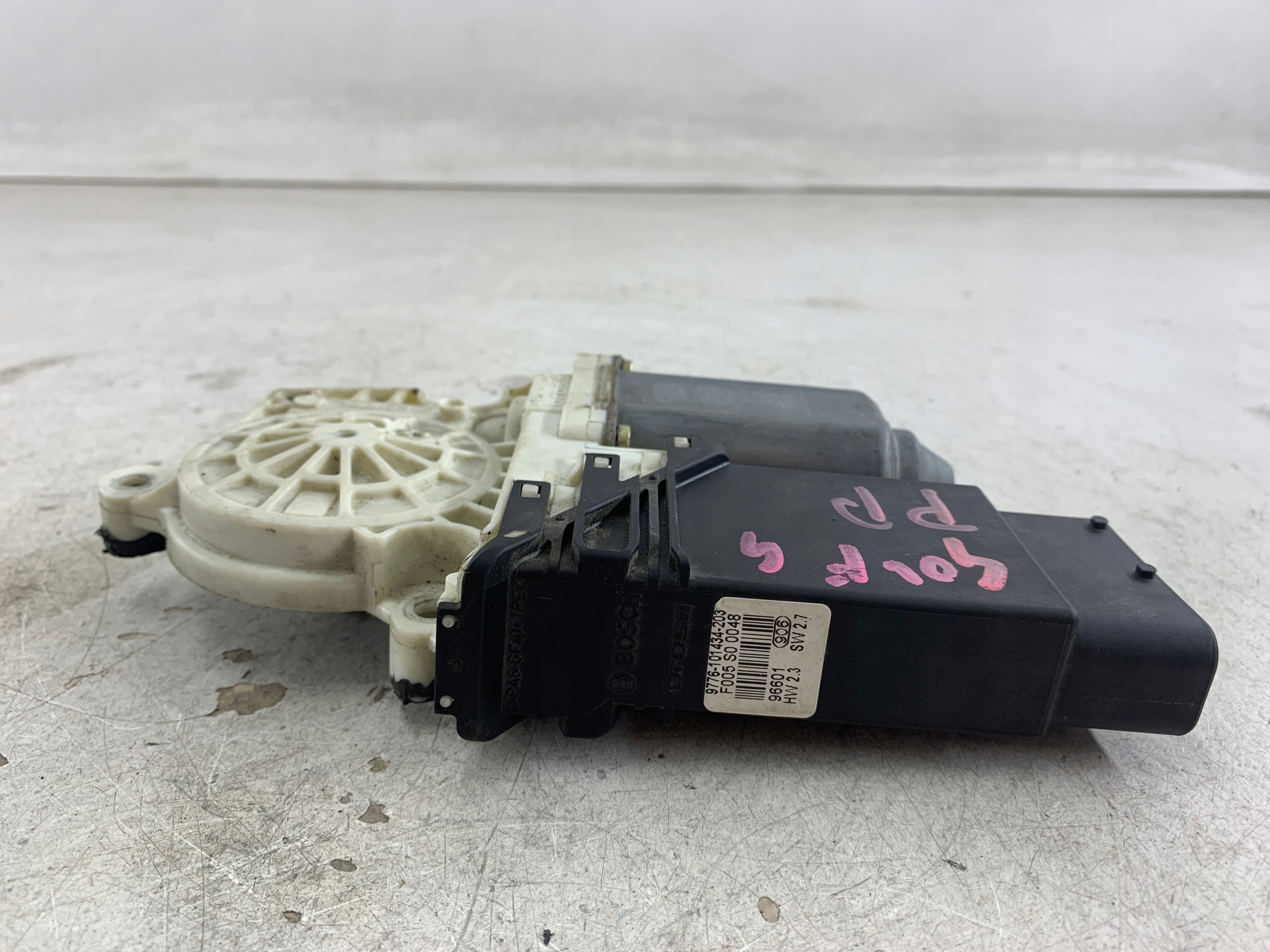 VW GOLF IV LEON and mini motor windows right front 101386-101