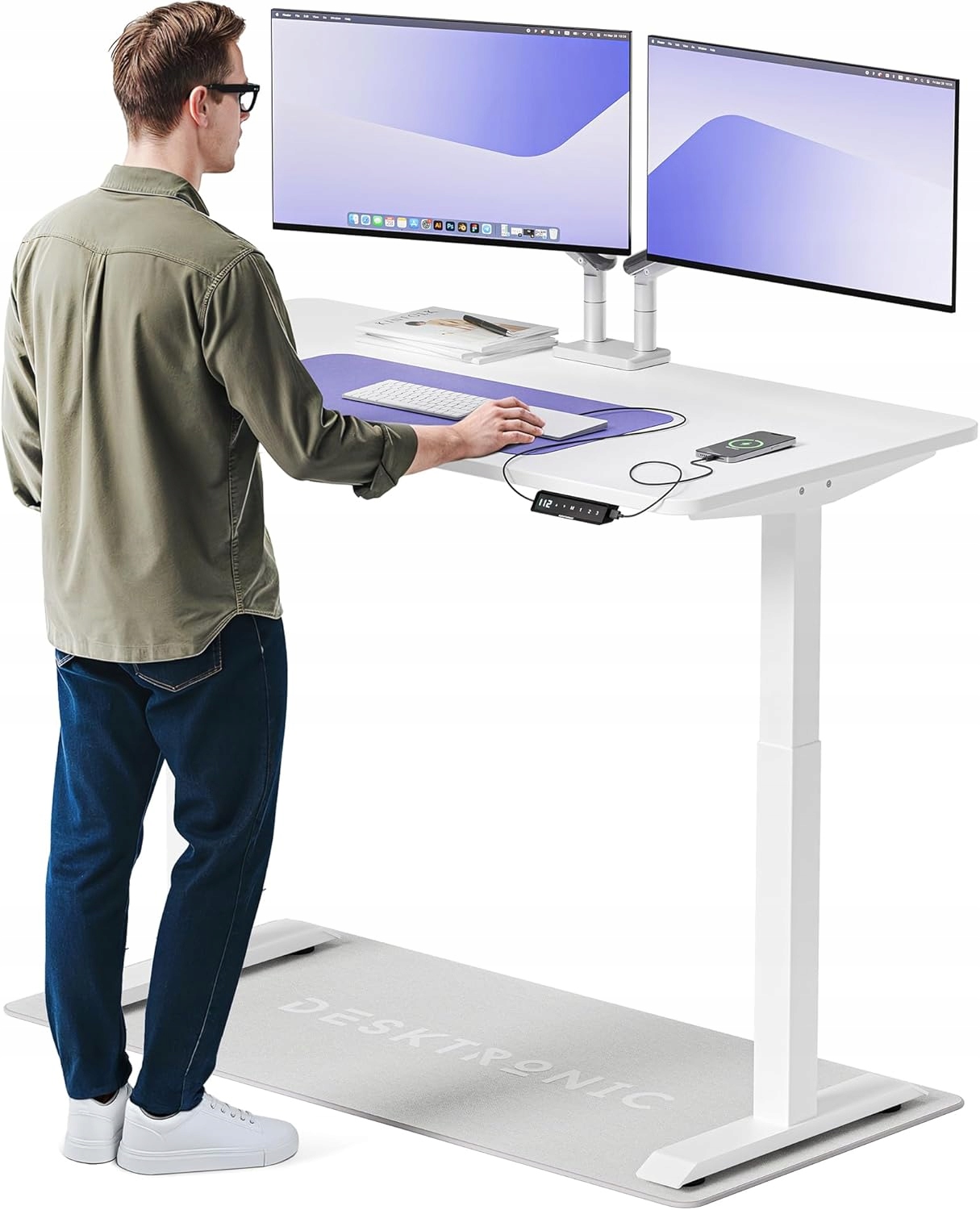 Výškově nastavitelný psací stůl (140 x 70 cm) – s nabíjecími zásuvkami
