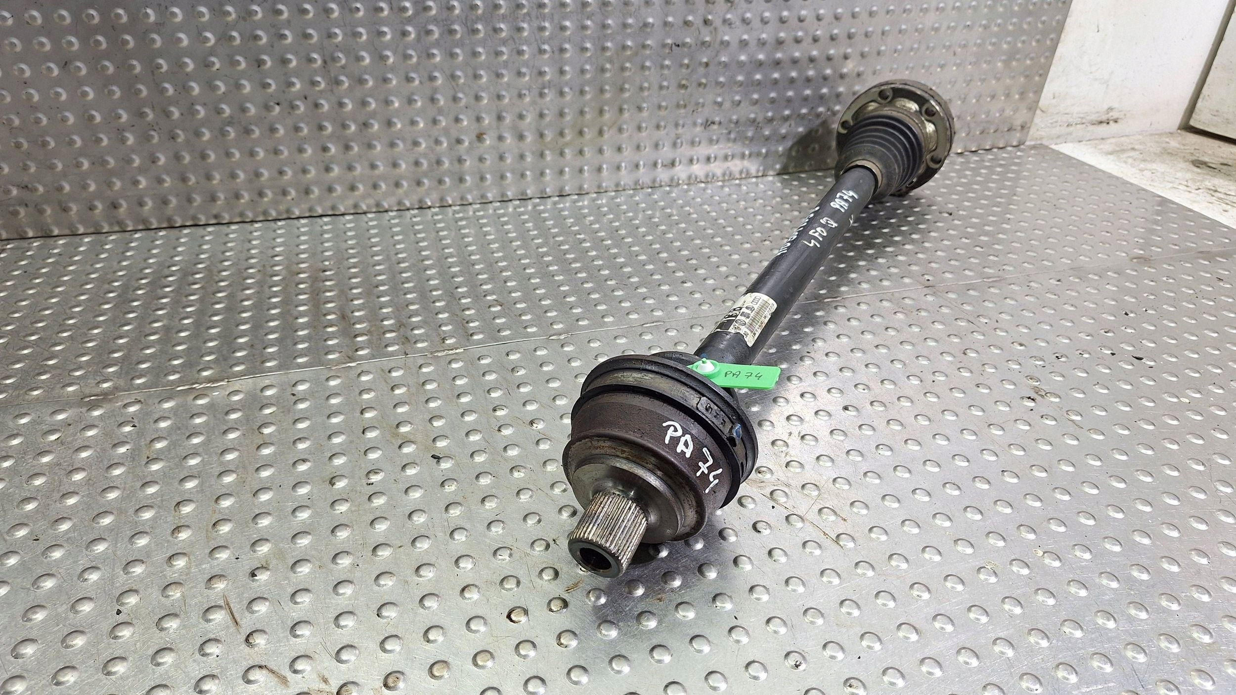 semi-axis left right rear part 4F0501203B AUDI A6 C6 3.0TDI QUATTRO