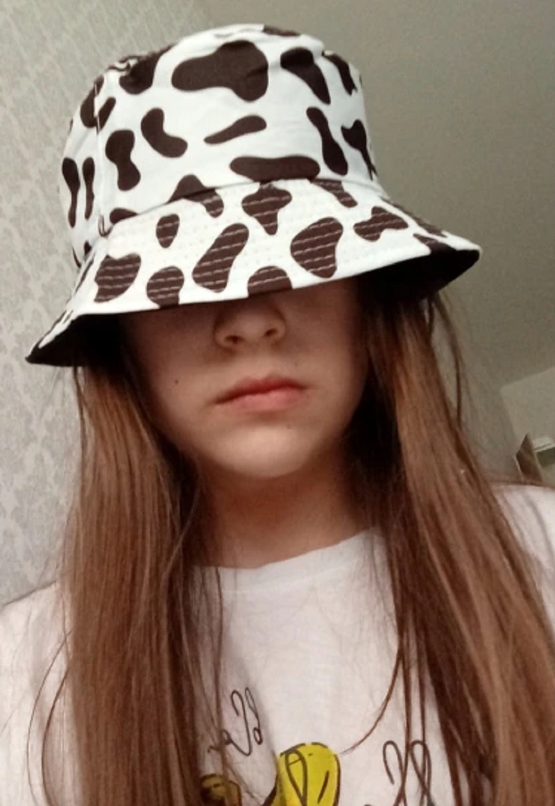 KAPELUSZ RYBACKI DWUSTRONNY BUCKET HAT KROWA Wzór dominujący bez wzoru