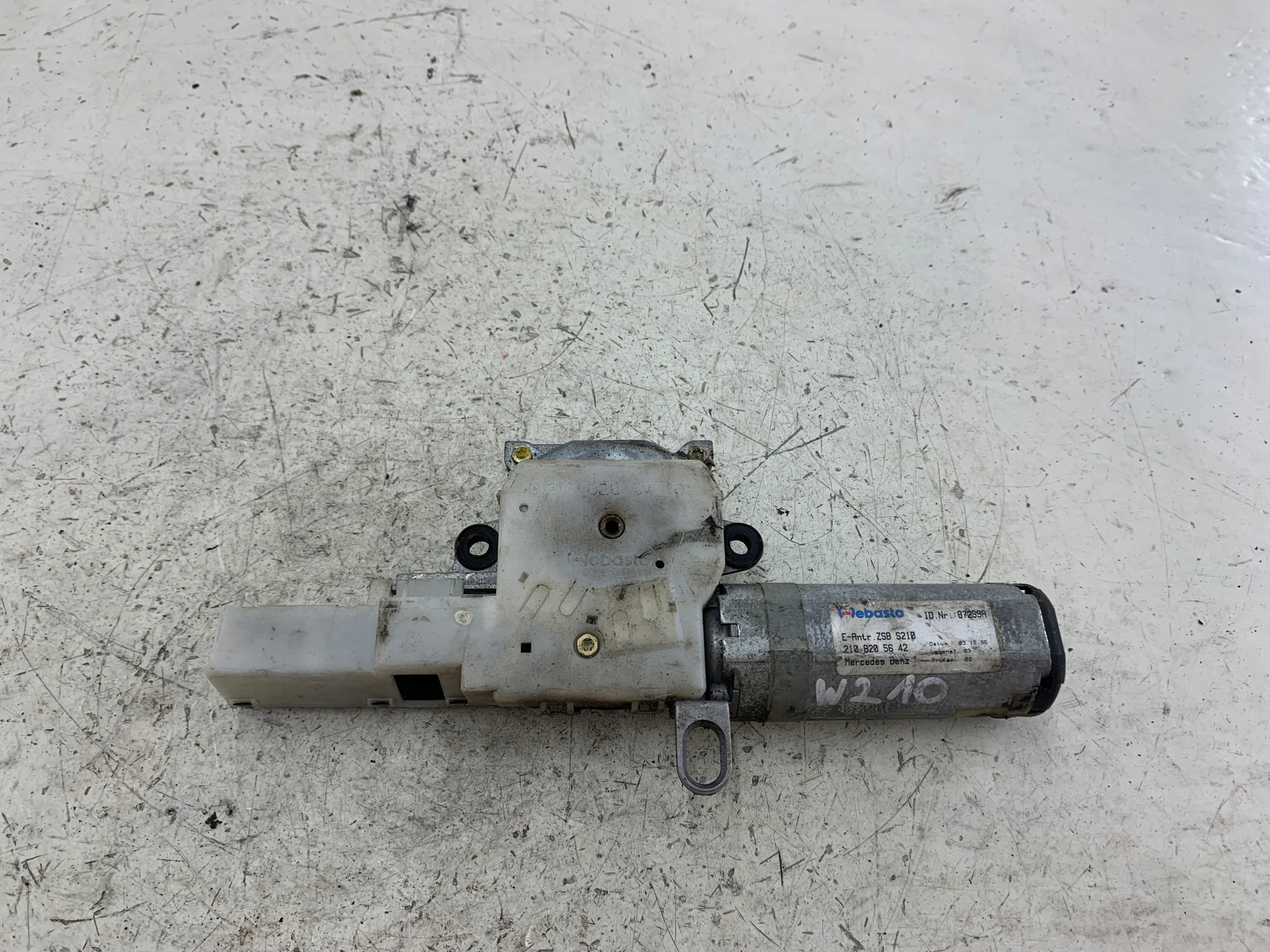 MERCEDES W210 Motor Schiebedach 2108205642