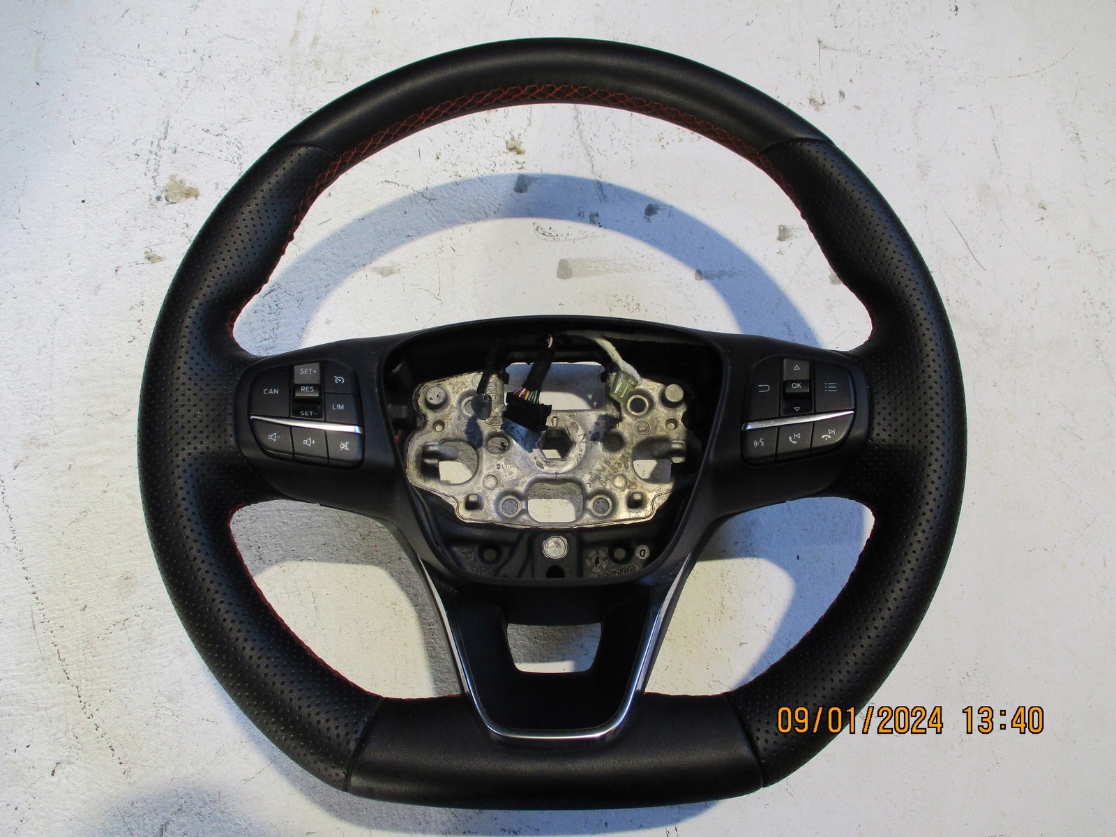 LENKRAD FORD PUMA II MK2