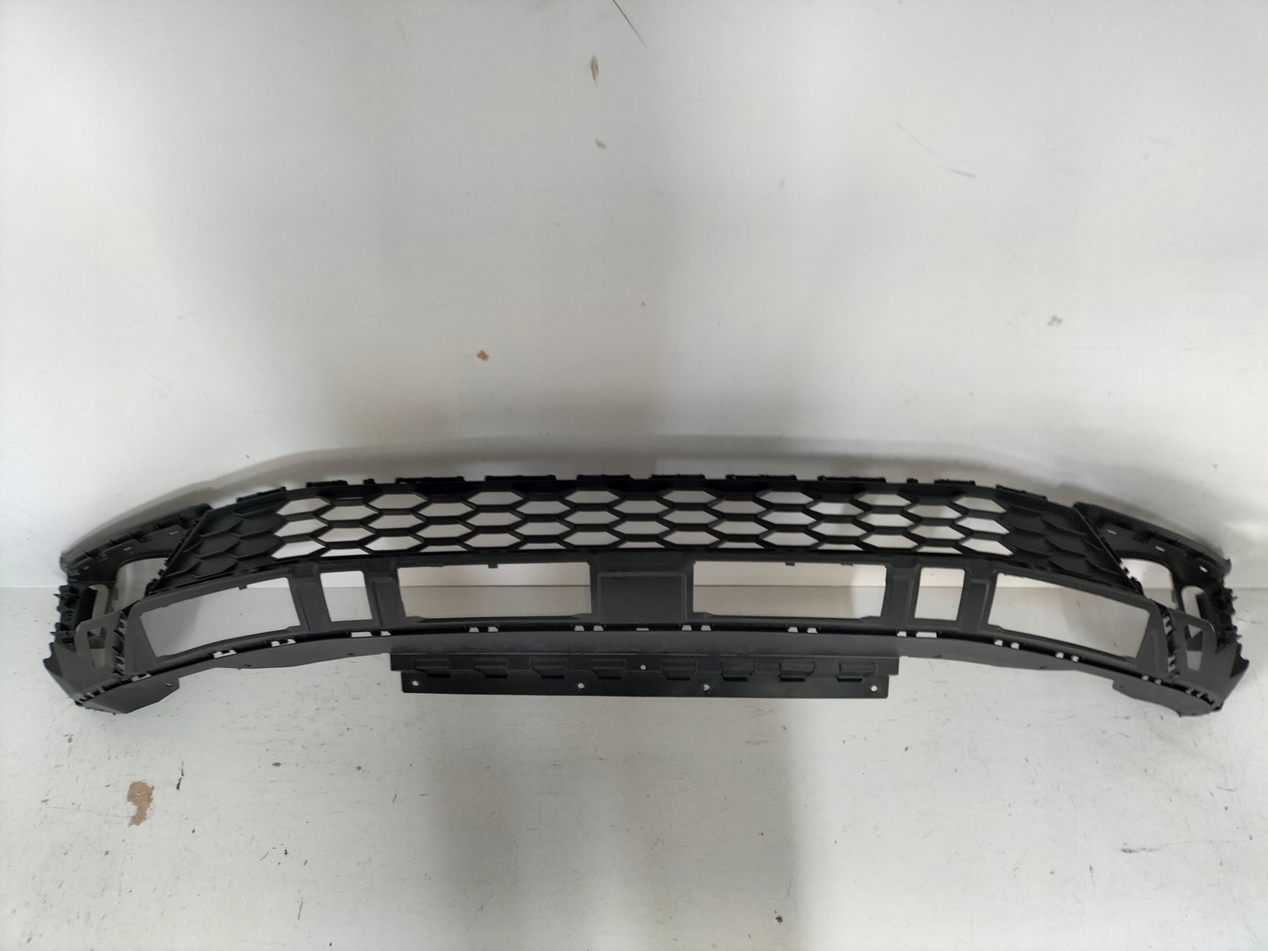 spoiler grid accessories front VW TIGUAN II 16