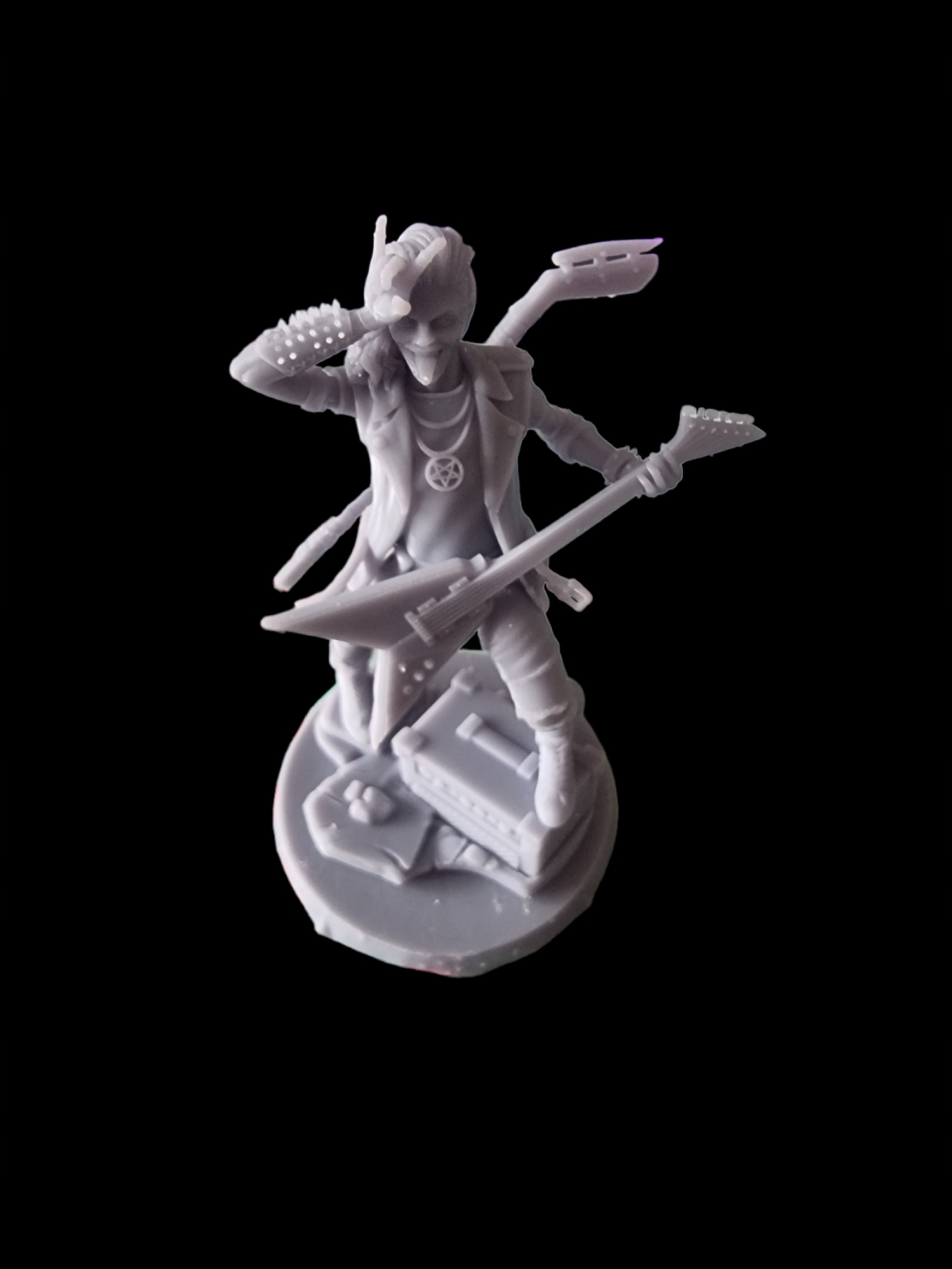 Figurka Eddie Munson ze seriálu Stranger Things