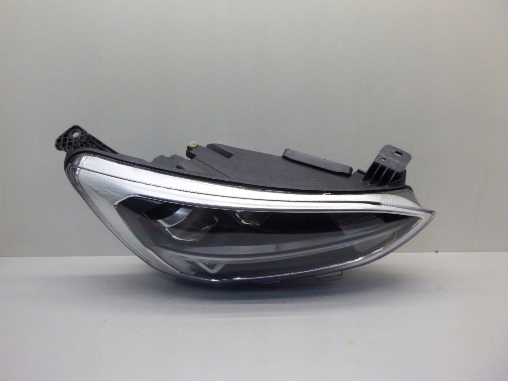FORD FOCUS MK4 IV FULL LED 2018- right light front
