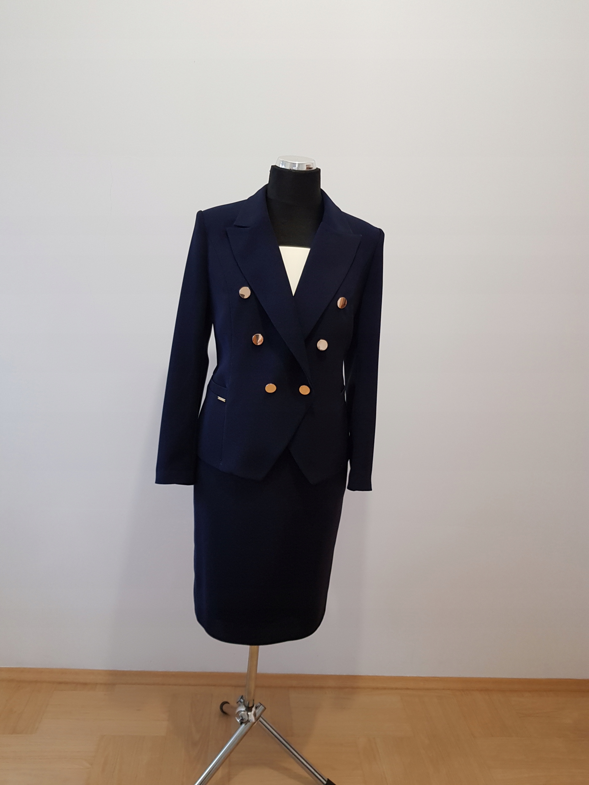 KOSTIUM GRANATOWY BIZNESOWY 50 52 54 56 58 60 62