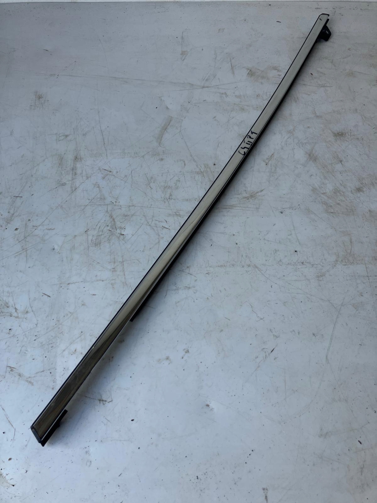 moulding dust door right rear part C4 II B7 CHROM