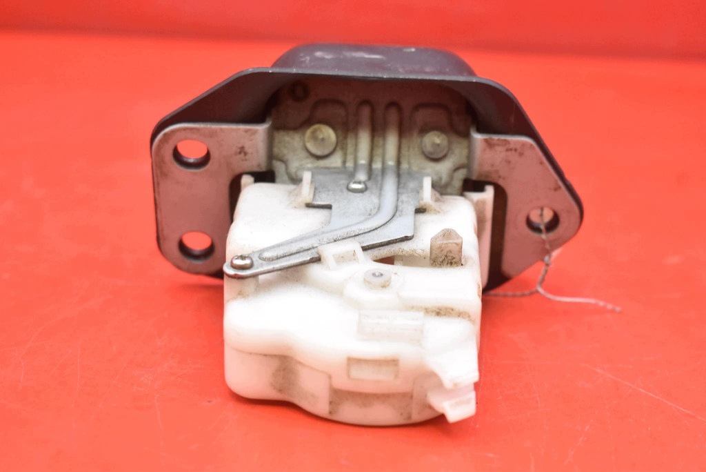 lock bonnet rear part boot NISSAN NOTE 1 and E11 LIFT 09-14
