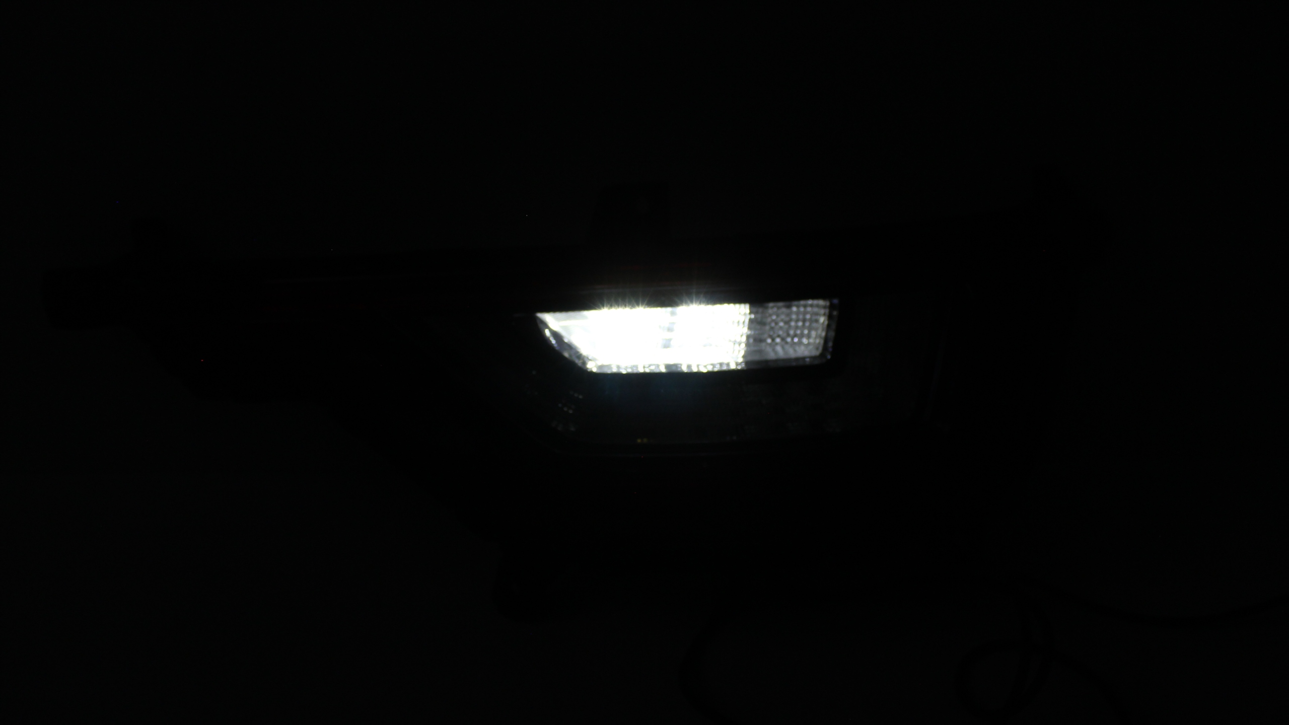 KIA NIRO II 2 - light rear right LED 2022+