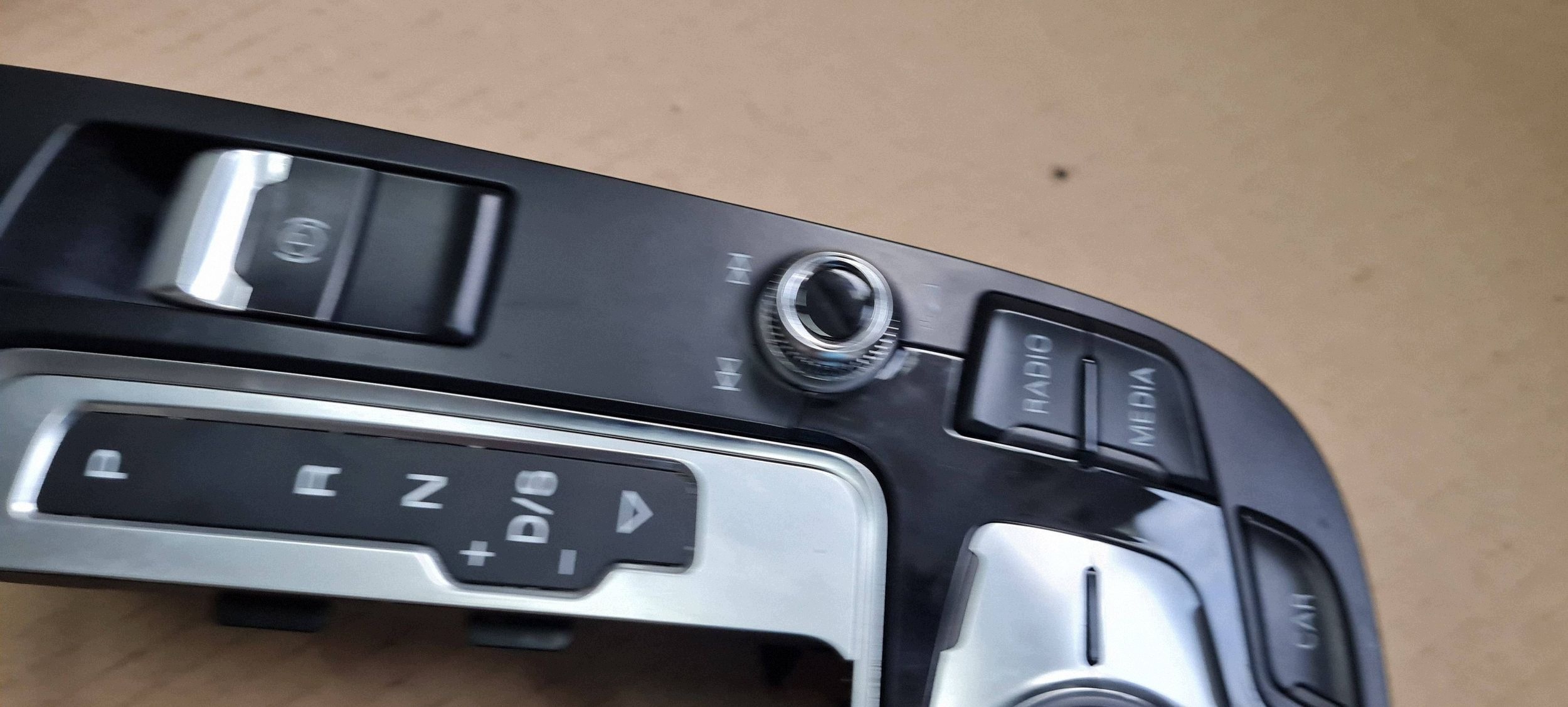 A5 8T LIFT control panel MMI 8T0919611K A4 B8 LIFT UK