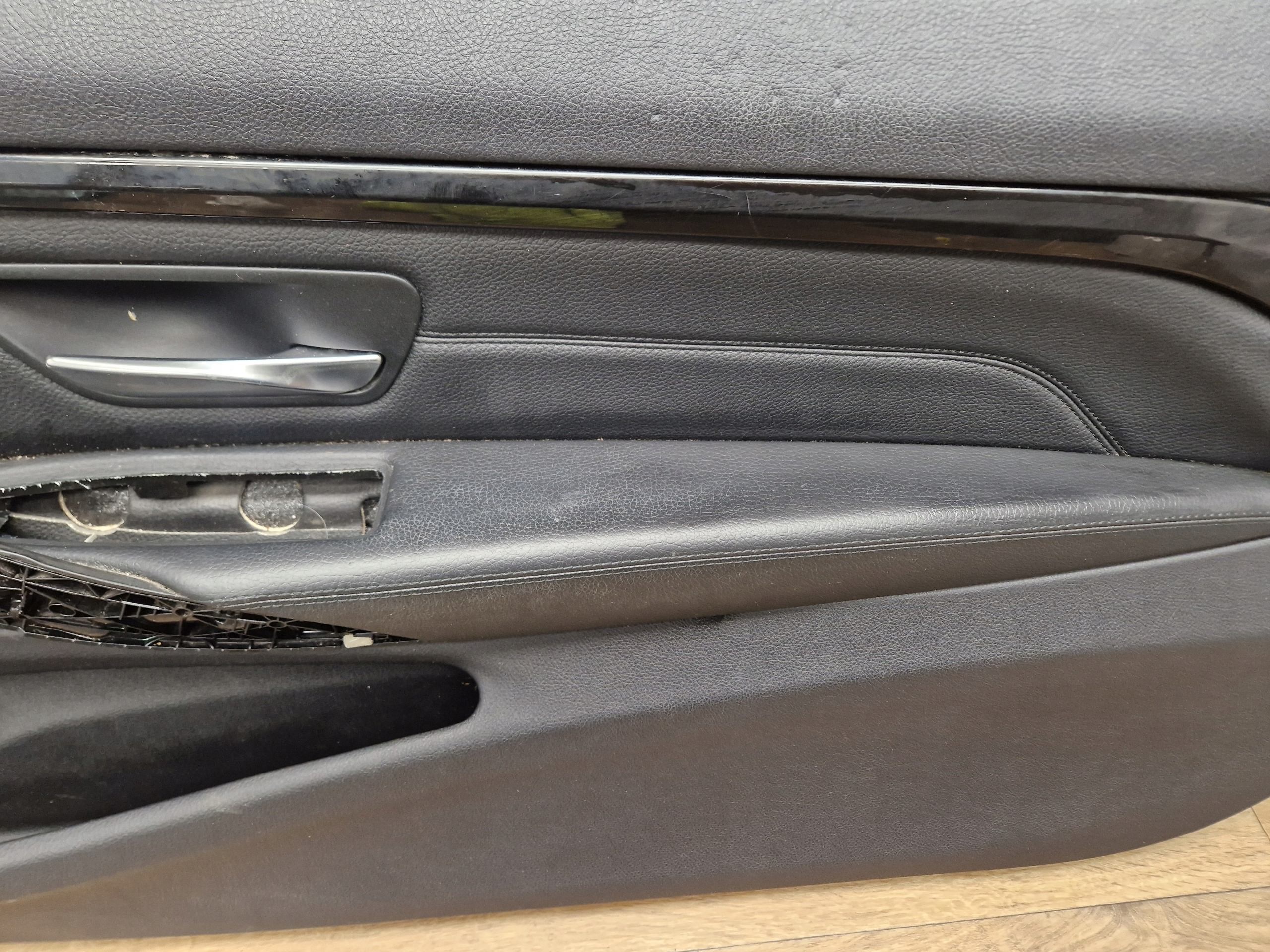 BMW F32 F33 right side front upholstery front PANEL door black leather