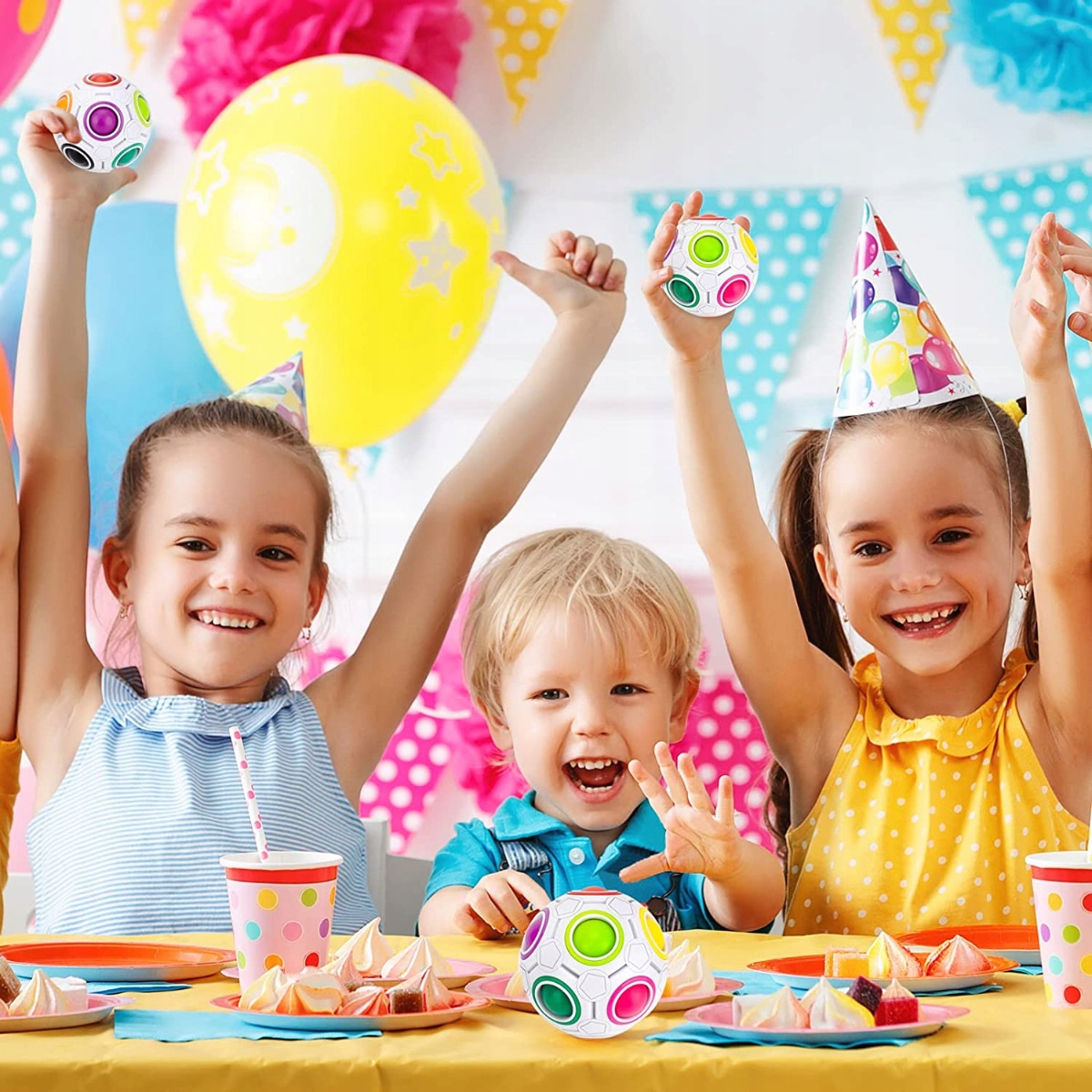 PIŁKA KULA SENSORYCZNA ANTYSTRESOWA MAGICZNA GRA KOSTKA LOGICZNA UKŁADANKA Wiek dziecka 3 lata +