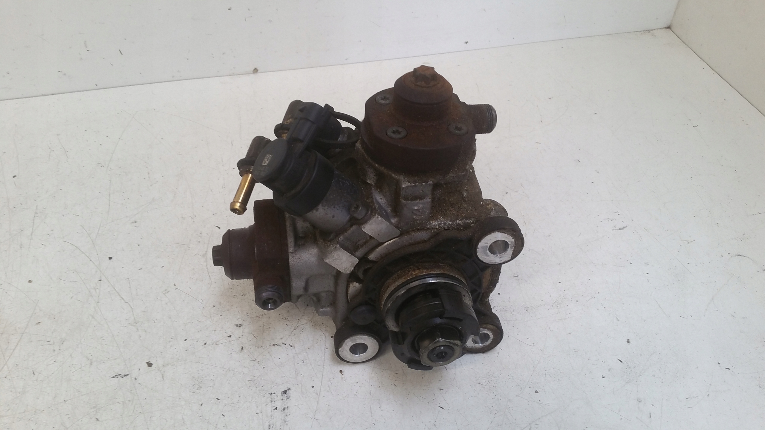 injection pump 31272896 Volvo V60