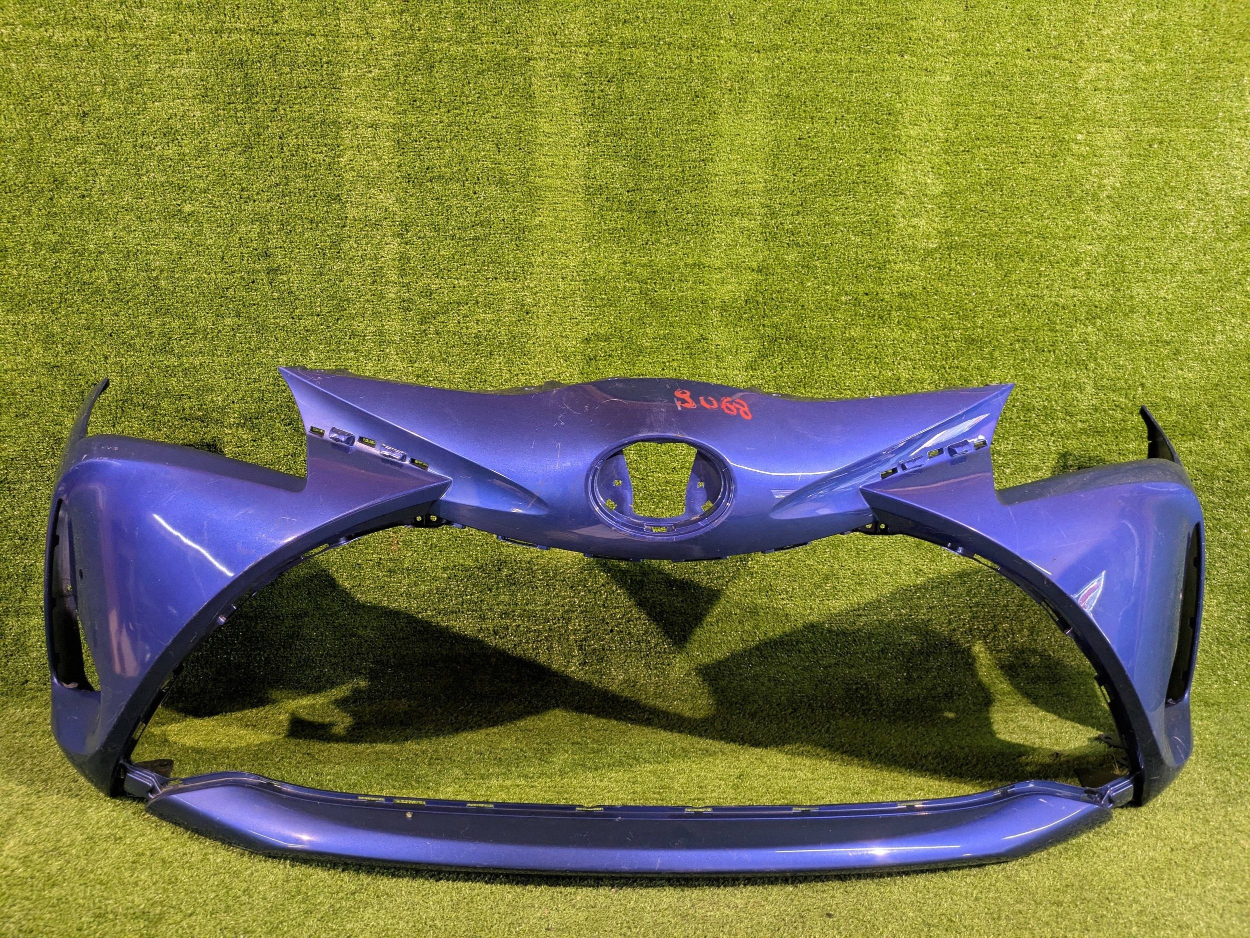 front bumper front TOYOTA YARIS III LIFT 17- NR.Z9068