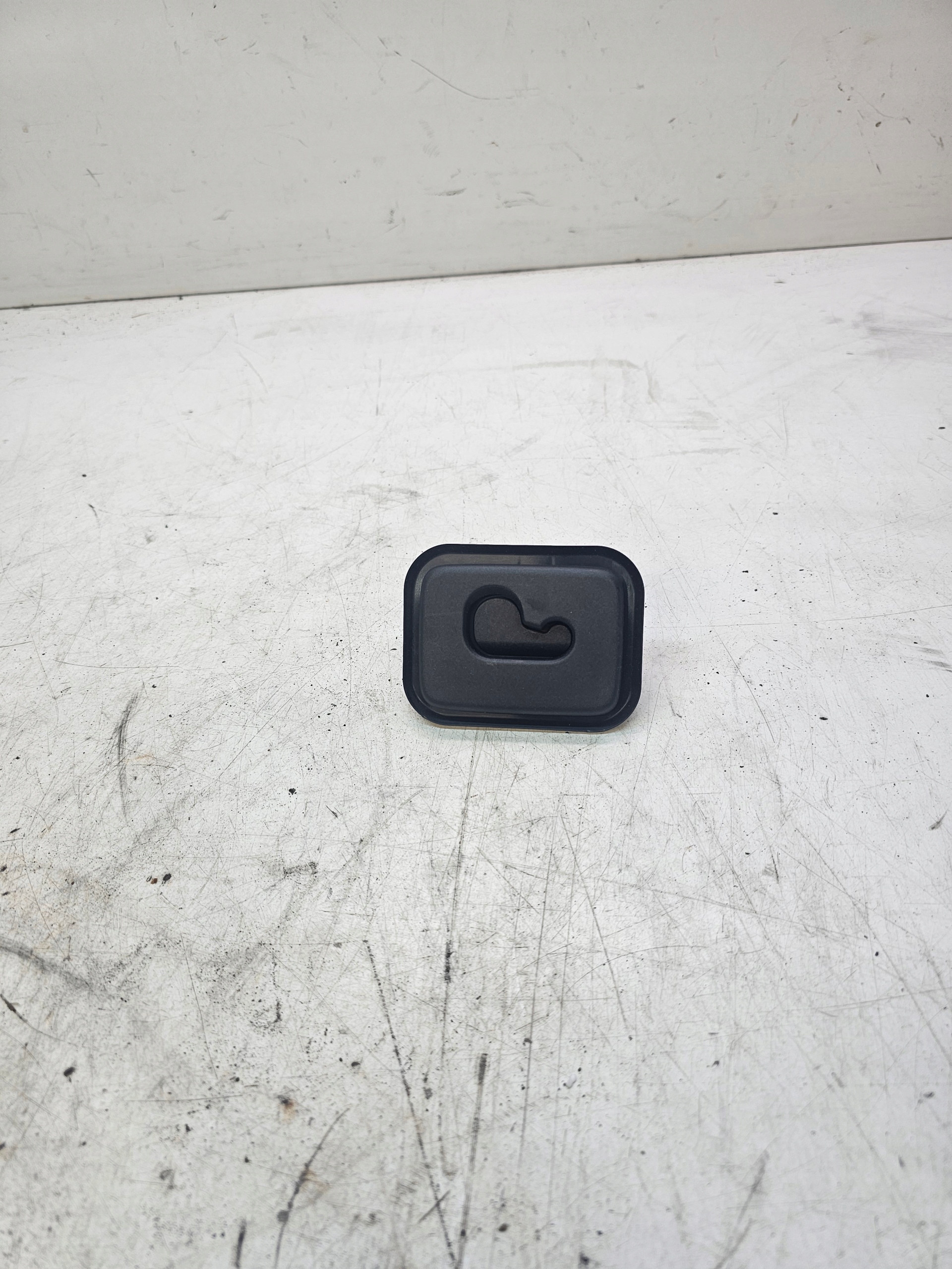 bracket SIATKI boot AUDI A6 C7 4G9861736