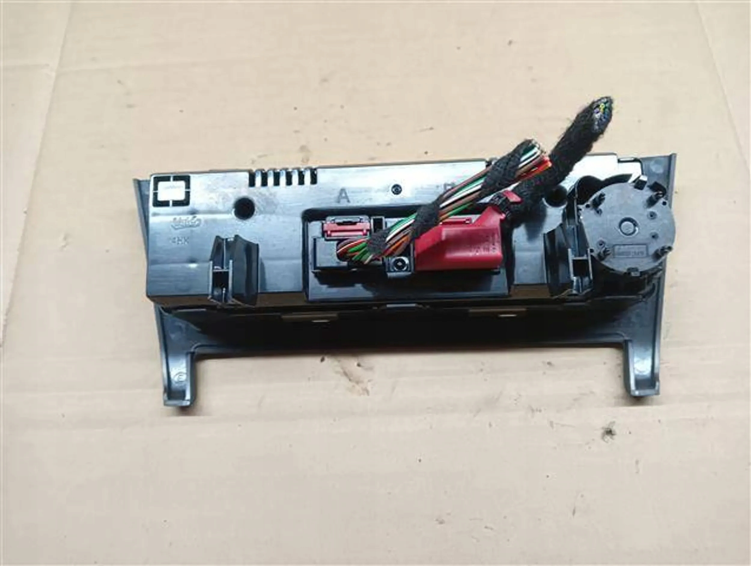 5JA907044 PANEL KLIMATYZACJI SKODA RAPID Numer katalogowy części 5JA907044