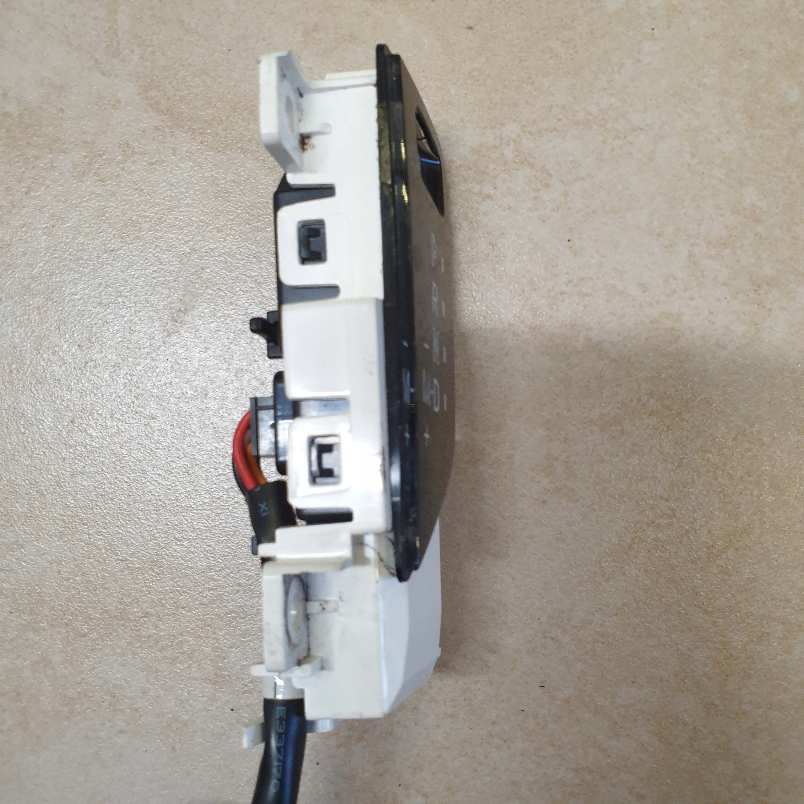 SELEKTOR PANEL Schalt getriebe Bildschirm, MAZDA CX3 CX-3 DA6D-64350-C