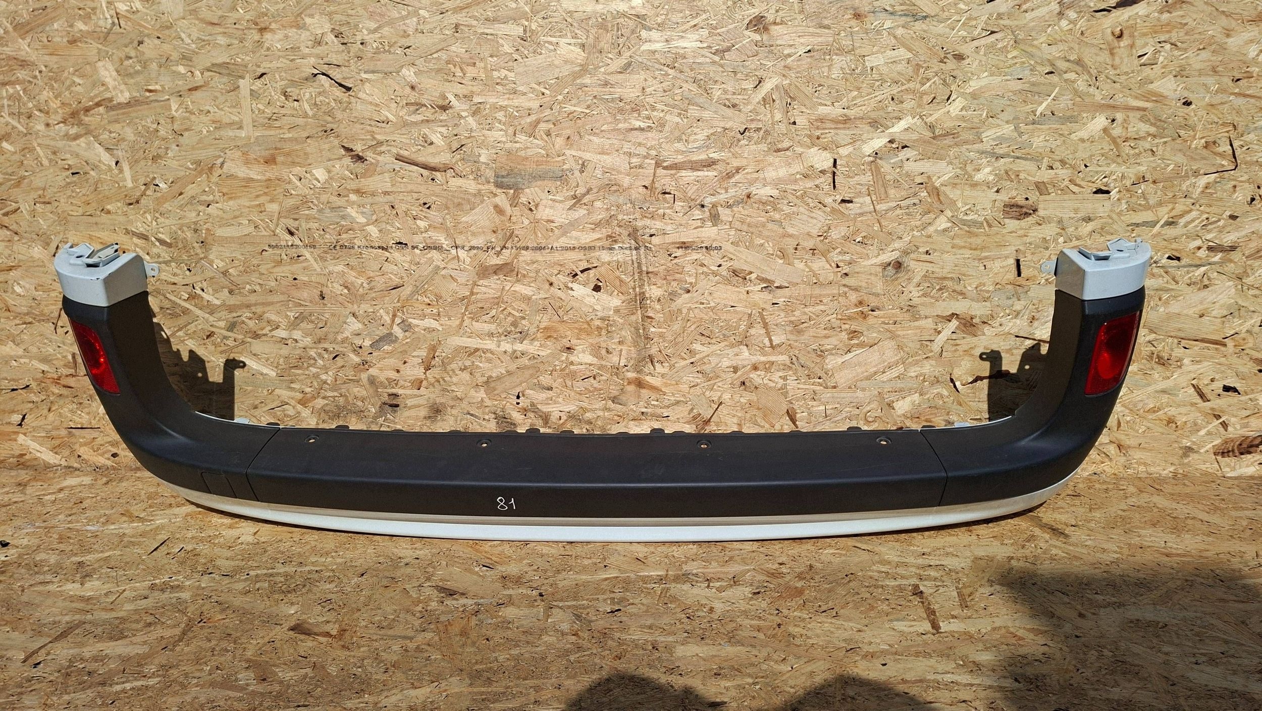 bumper rear part 8200436723 RENAULT KANGOO II CITAN and complete without PDC 07-2021