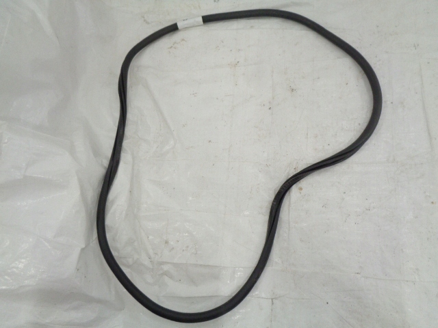 DS3 CROSSBACK УЩІЛЬНЕННЯ ПЕРЕДНЬОЇ ПРАВОЇ ДВЕРІ