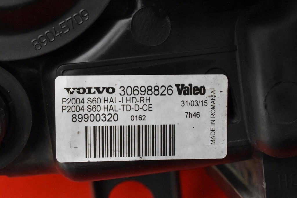 REFLEKTOR right light front EU 30698826 VOLVO S60 1 and LIFT 04-09